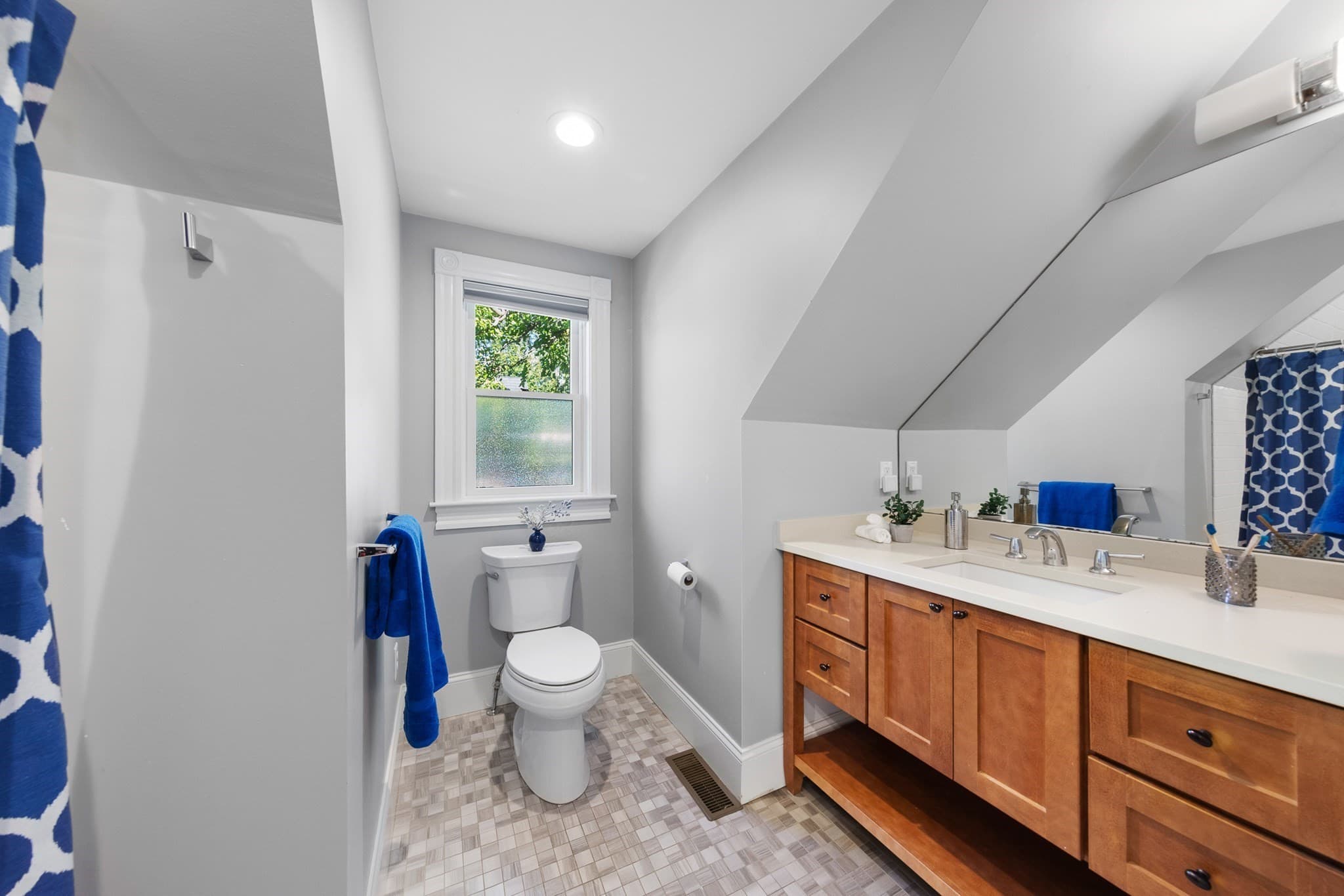 Condominium at 28 Elmwood Street # 2, Somerville MA 02144, Somerville, photo 28 of 34