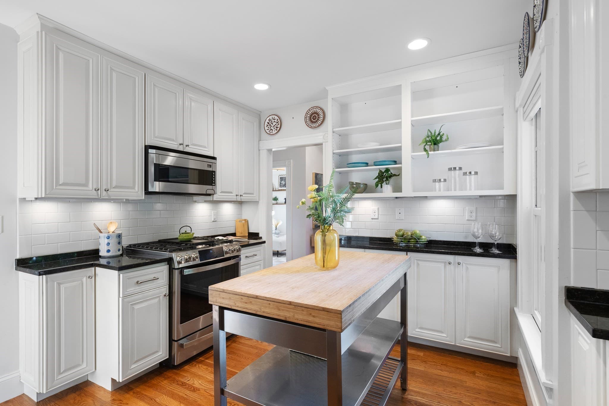 Condominium at 28 Elmwood Street # 2, Somerville MA 02144, Somerville, photo 9 of 34