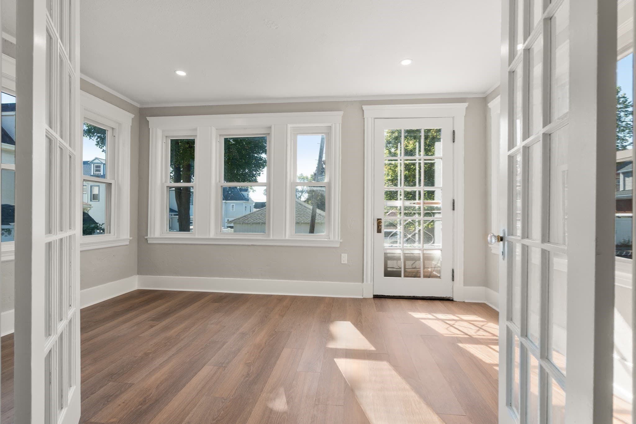 Single Family Residence at 519 Highland Ave, Malden MA 02148, Malden, photo 7 of 23