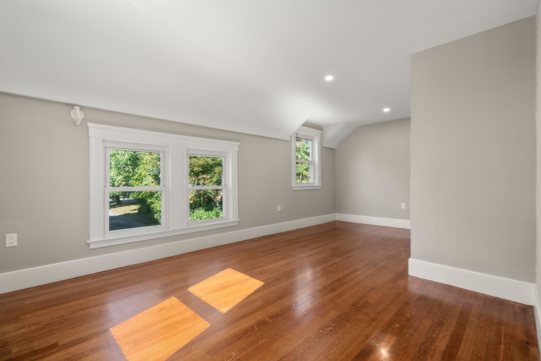 Single Family Residence at 519 Highland Ave, Malden MA 02148, Malden, photo 14 of 23