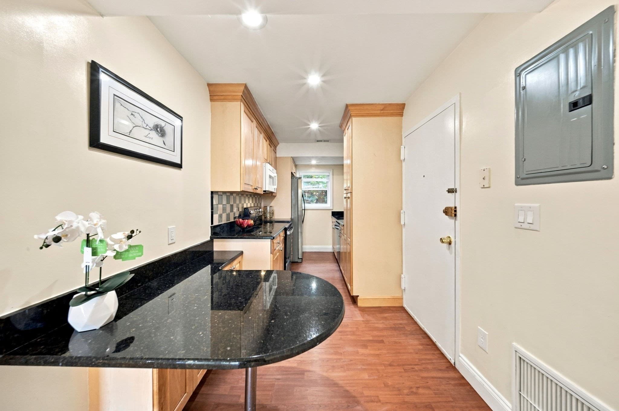 Condominium at 160 Newton St # 3, Boston MA 02135, Boston, photo 7 of 37