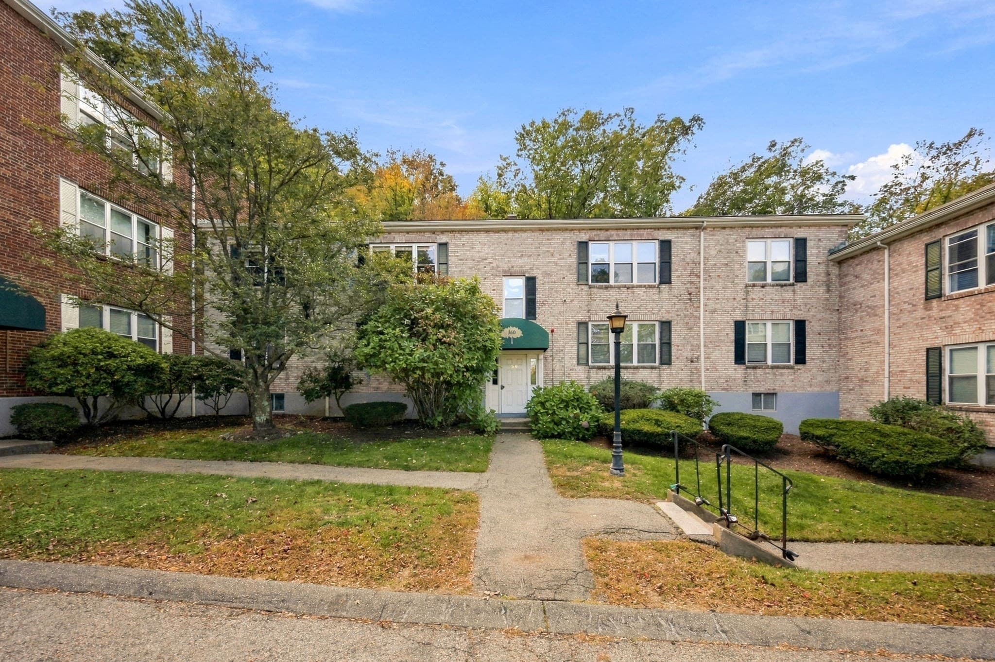 Condominium at 160 Newton St # 3, Boston MA 02135, Boston, photo 36 of 37