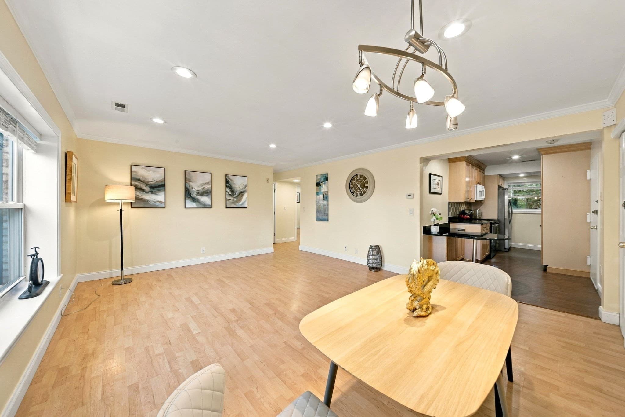 Condominium at 160 Newton St # 3, Boston MA 02135, Boston, photo 9 of 37