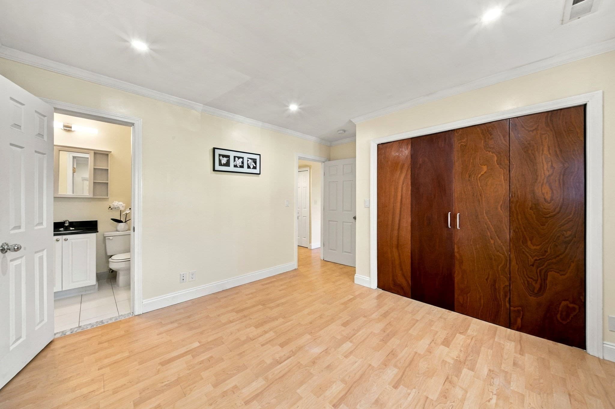 Condominium at 160 Newton St # 3, Boston MA 02135, Boston, photo 24 of 37