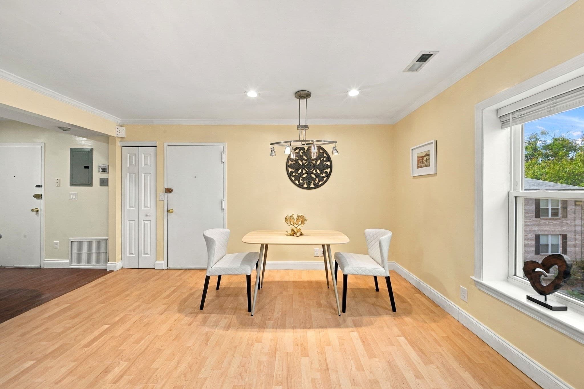 Condominium at 160 Newton St # 3, Boston MA 02135, Boston, photo 14 of 37