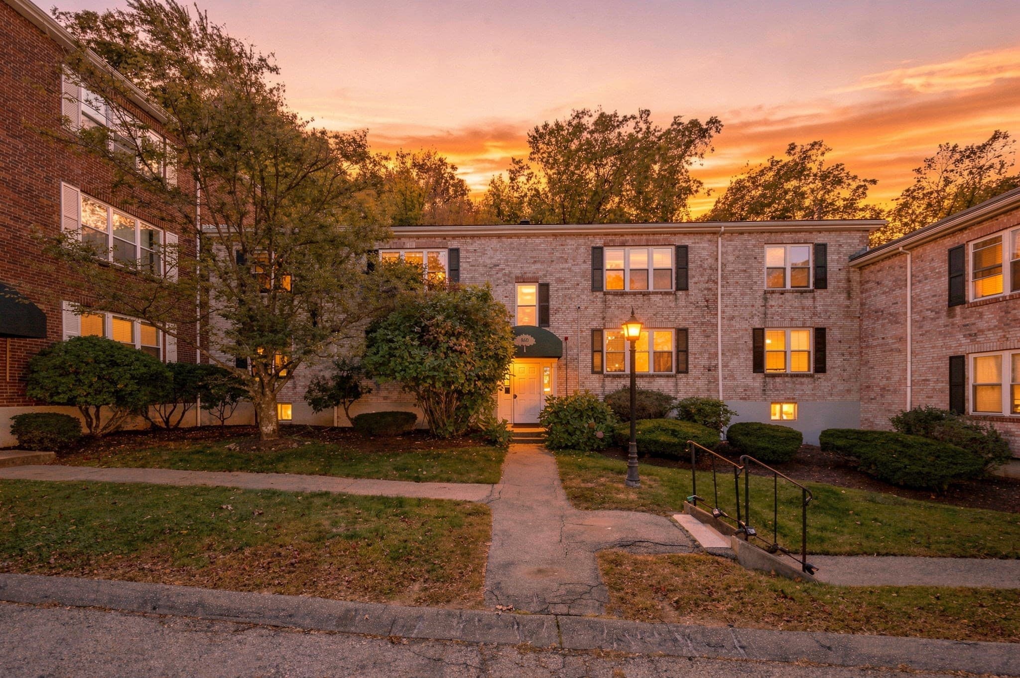 Condominium at 160 Newton St # 3, Boston MA 02135, Boston, photo 35 of 37