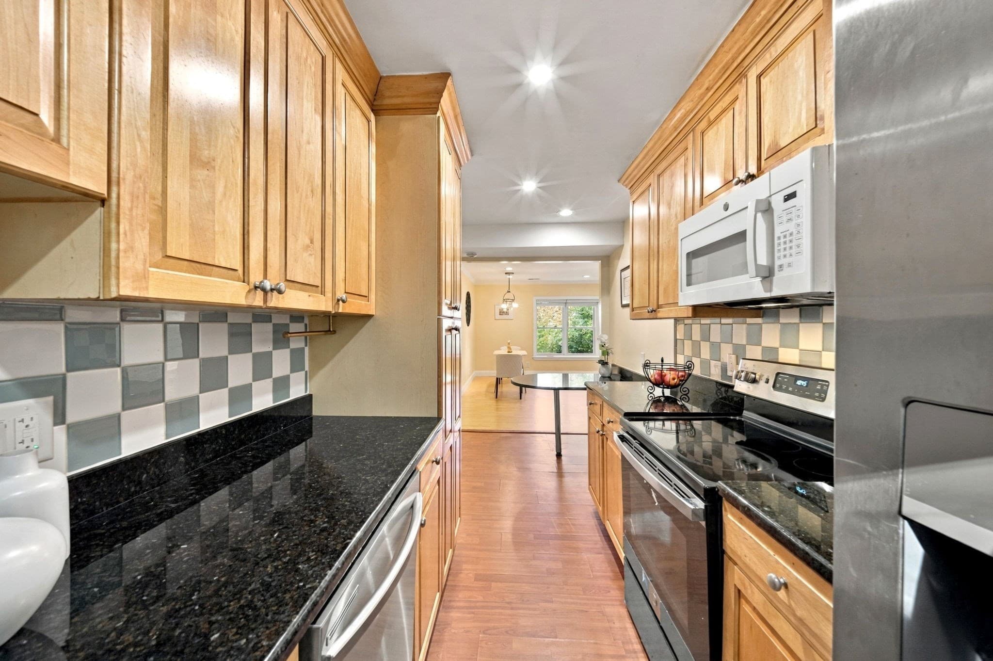 Condominium at 160 Newton St # 3, Boston MA 02135, Boston, photo 4 of 37