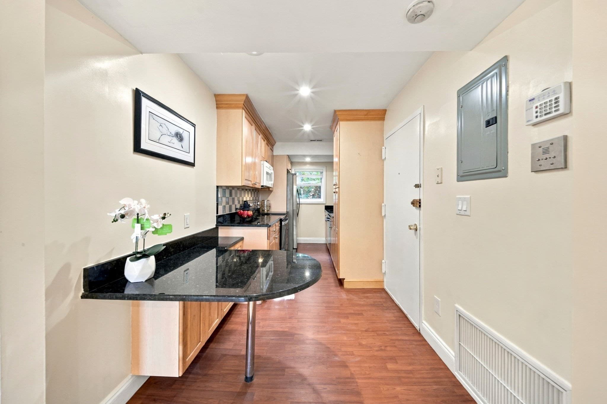 Condominium at 160 Newton St # 3, Boston MA 02135, Boston, photo 8 of 37