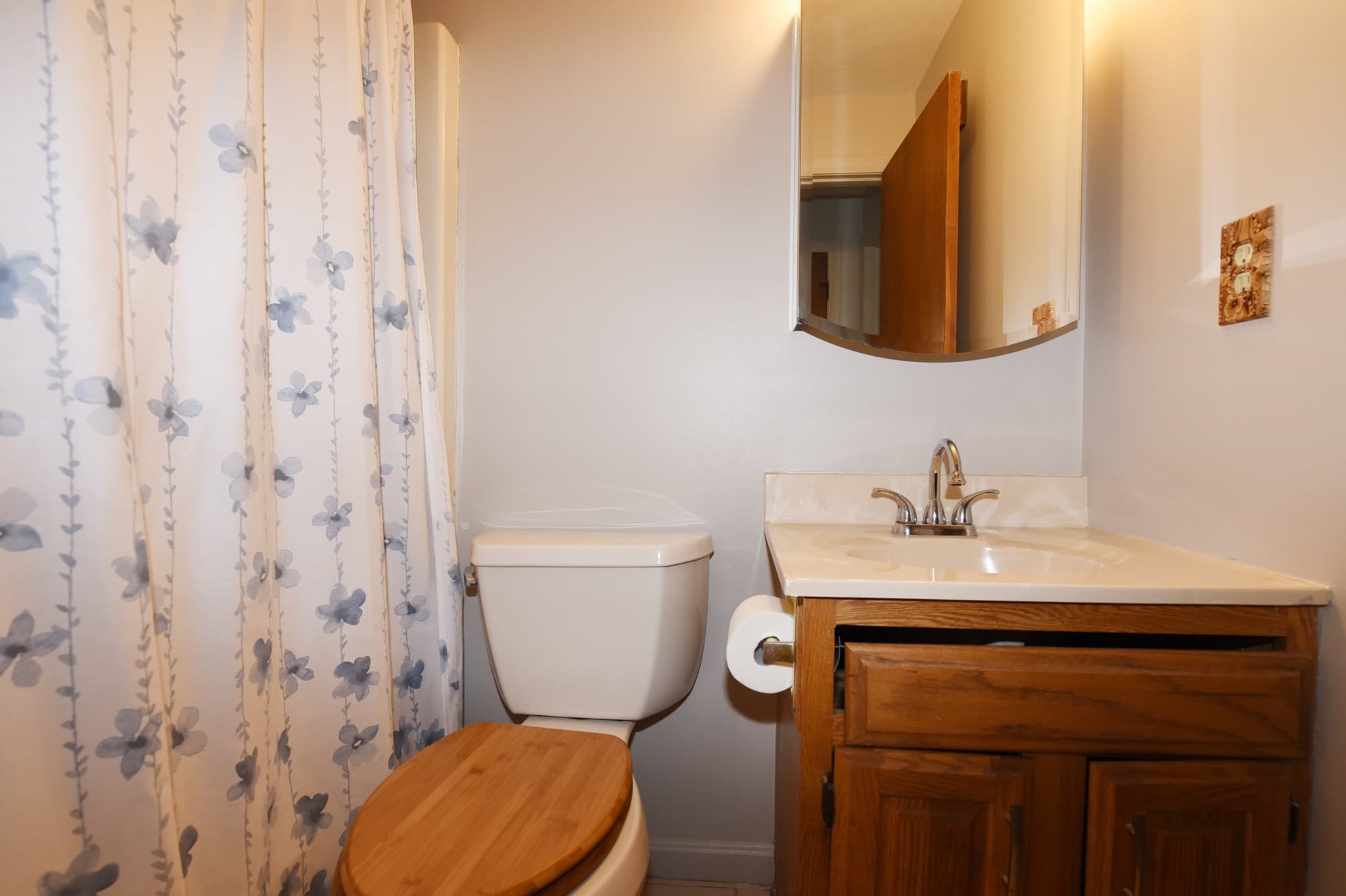 Condominium at 10 Lydon Ln # 1, Halifax MA 02338, Halifax, photo 22 of 30