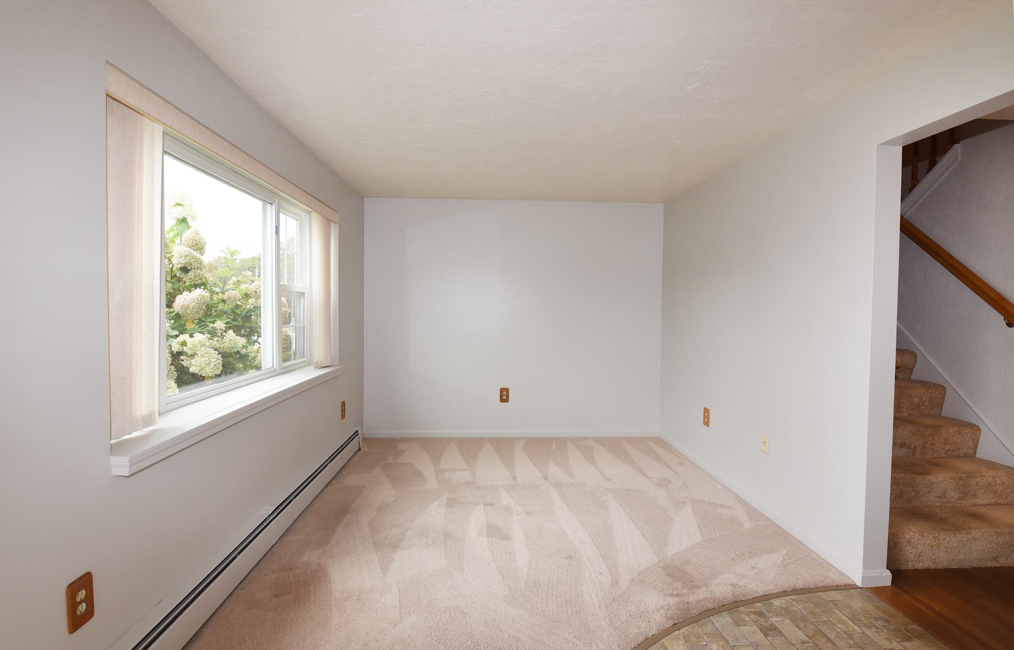 Condominium at 10 Lydon Ln # 1, Halifax MA 02338, Halifax, photo 5 of 30