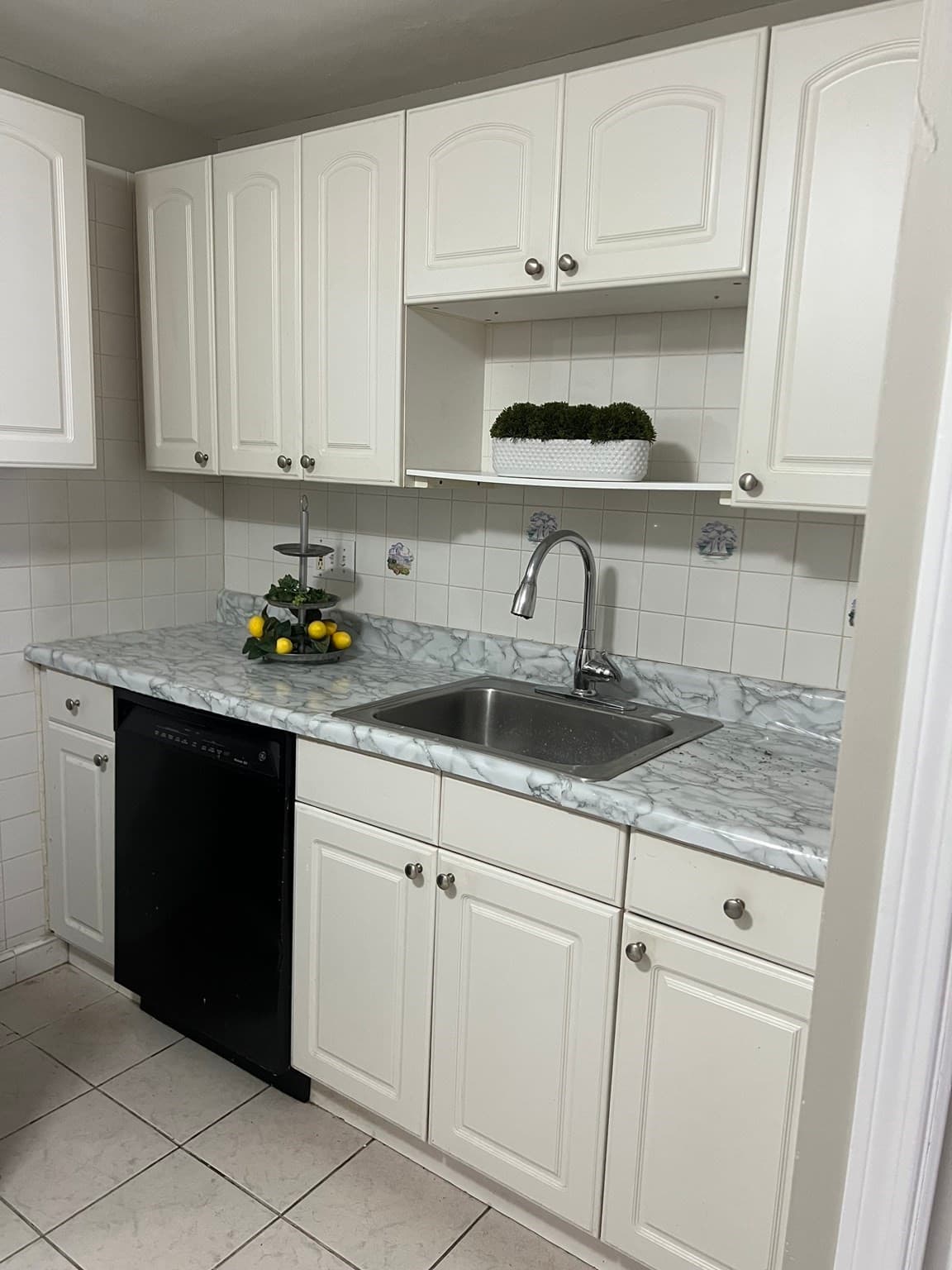 Apartment at 1 Kilby # 26, Woburn MA 01801, photo 2 of 6