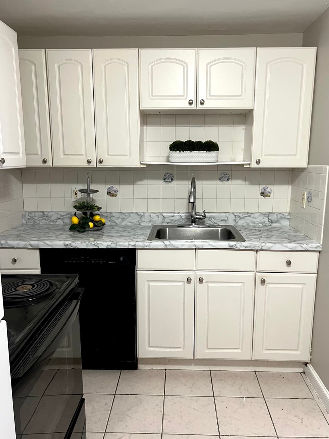 Apartment at 1 Kilby # 26, Woburn MA 01801, photo 6 of 6