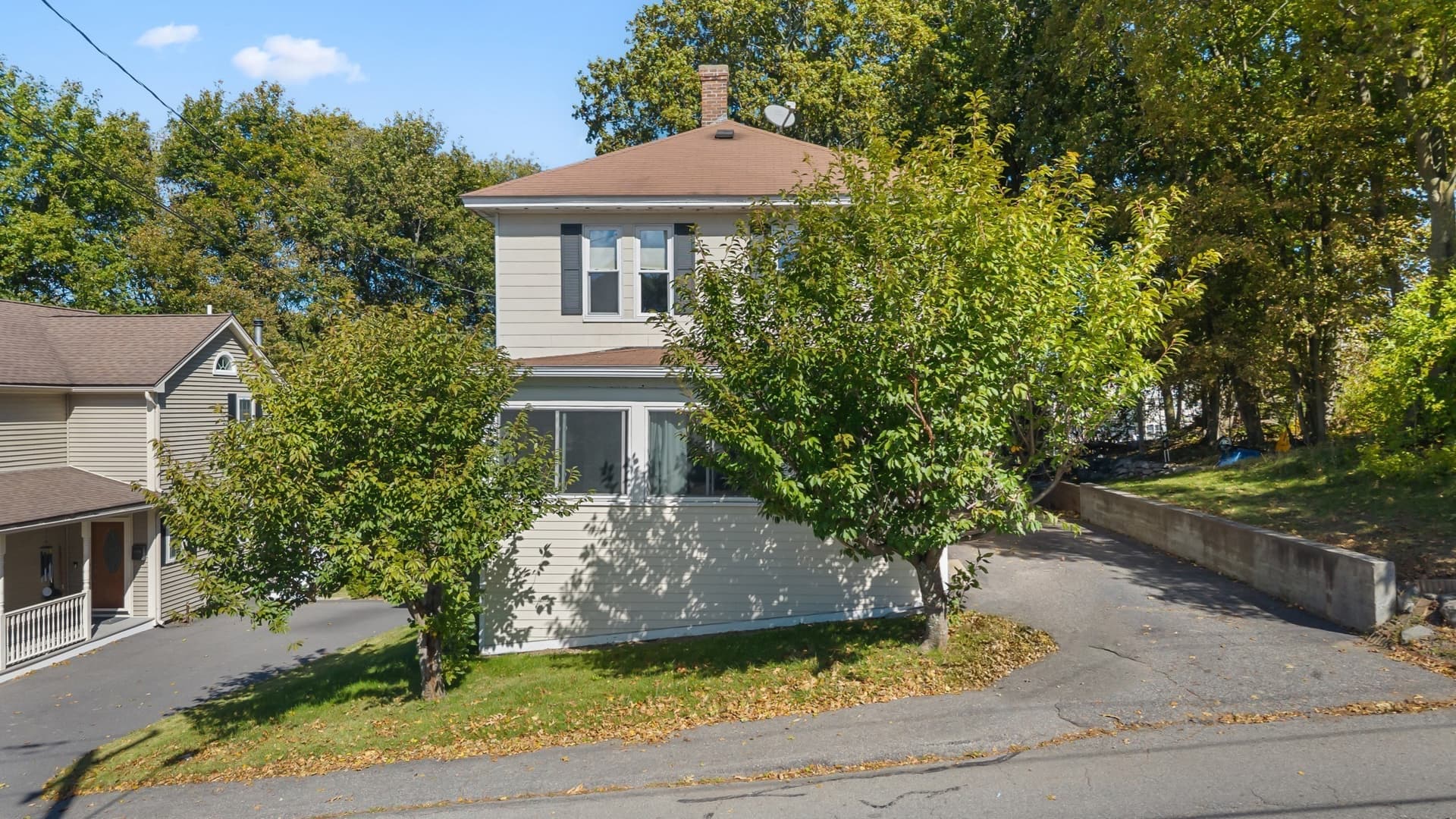 26 New Harbor Road, Clinton MA 01510