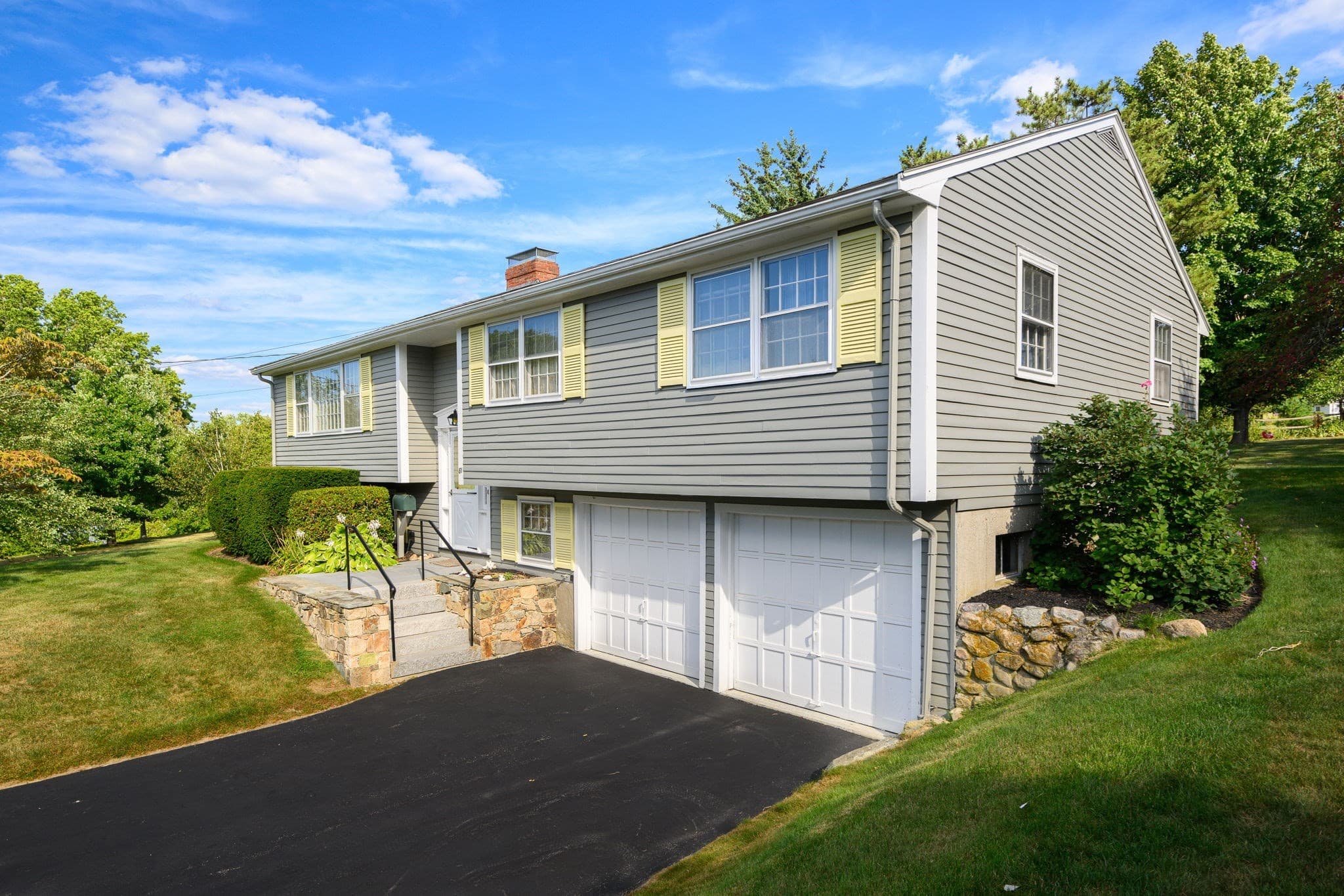 Single Family Residence at 81 Old Pasture Rd, Cohasset MA 02025, Cohasset, photo 24 of 37