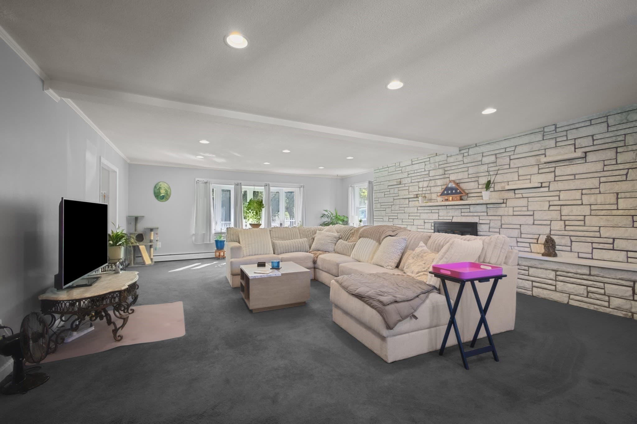Single Family Residence at 763 Wood St, Swansea MA 02777, photo 6 of 32