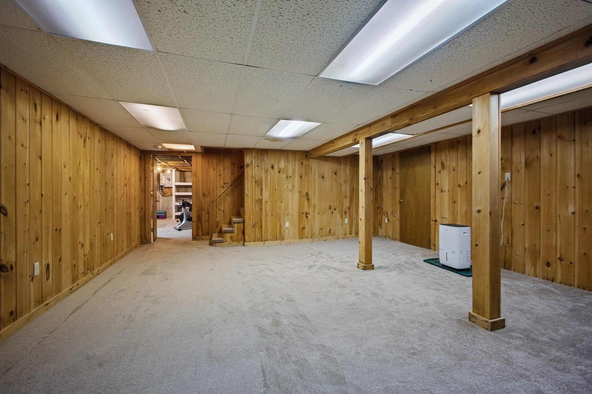 Single Family Residence at 763 Wood St, Swansea MA 02777, photo 22 of 32