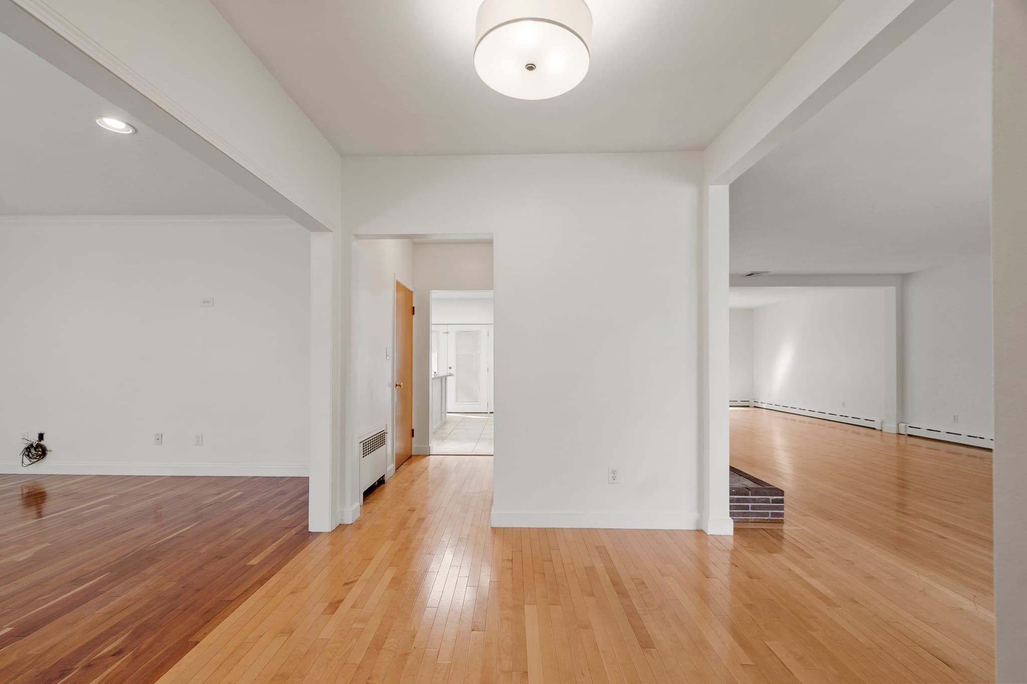 Single Family Residence at 19 Chamberlain Pkwy, Worcester MA 01602, Worcester, photo 12 of 40