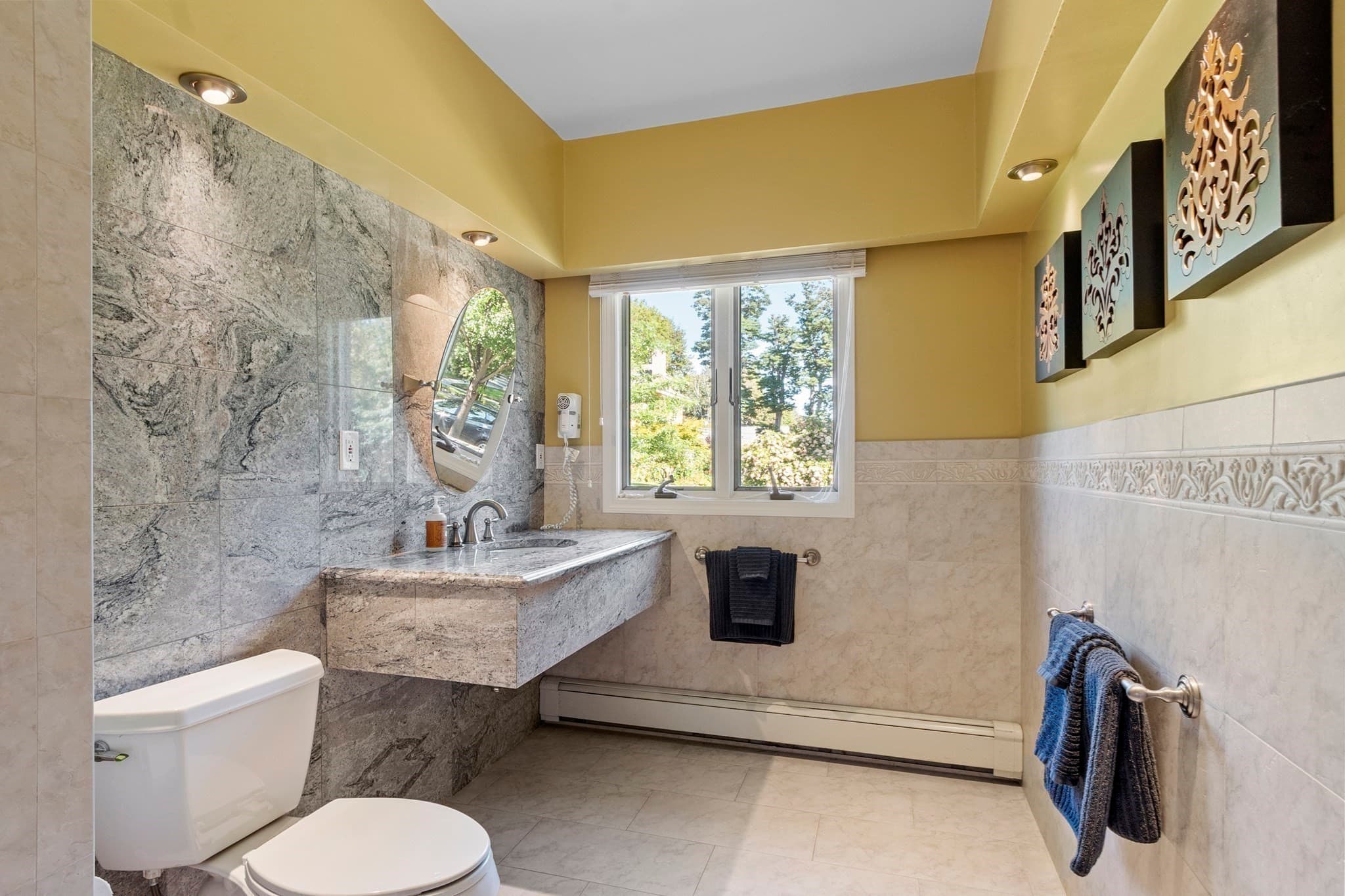 Single Family Residence at 19 Chamberlain Pkwy, Worcester MA 01602, Worcester, photo 26 of 40
