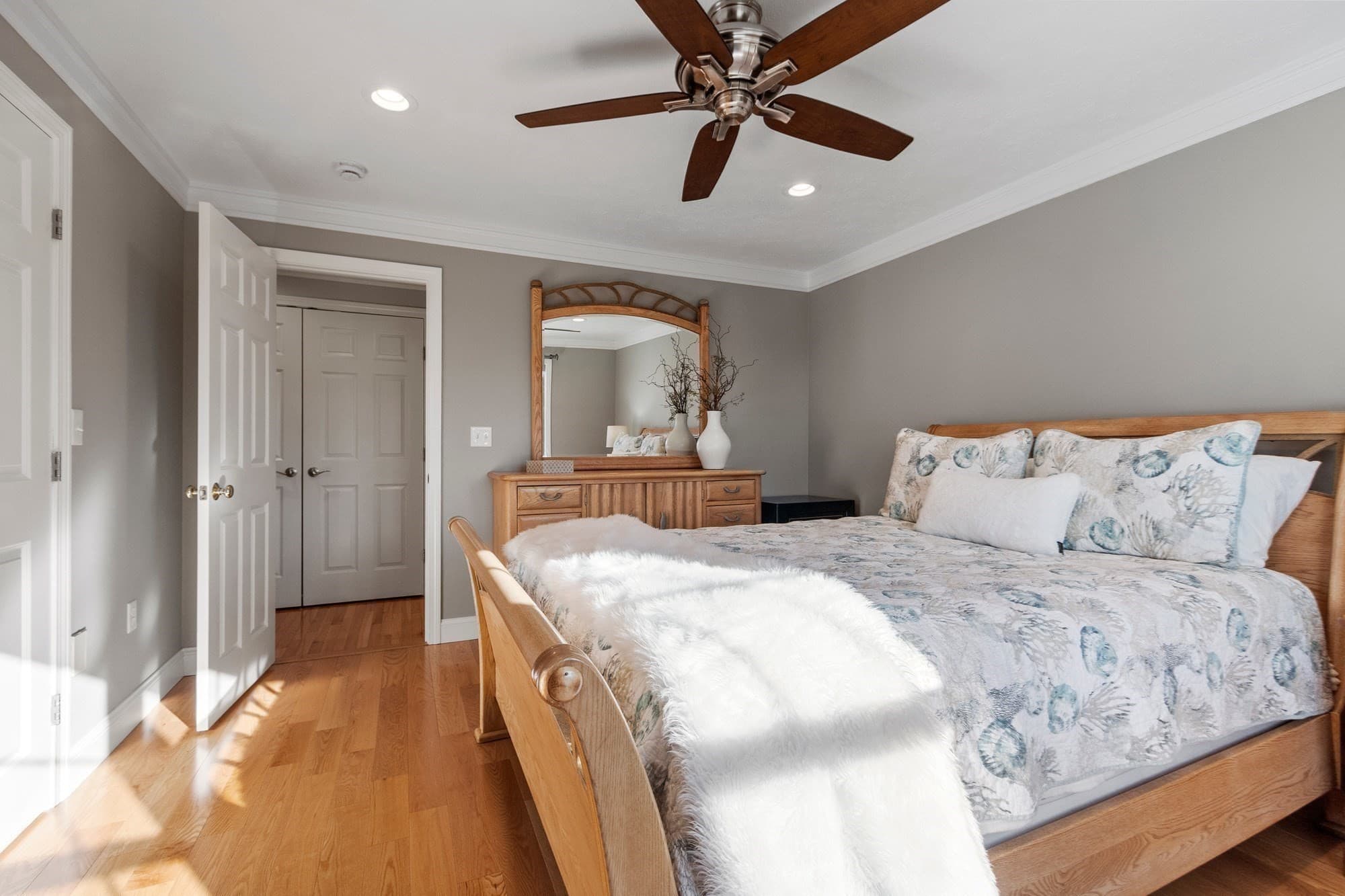 Condominium at 41 Oak Leaf Rd # 41, Fitchburg MA 01420, Fitchburg, photo 26 of 40