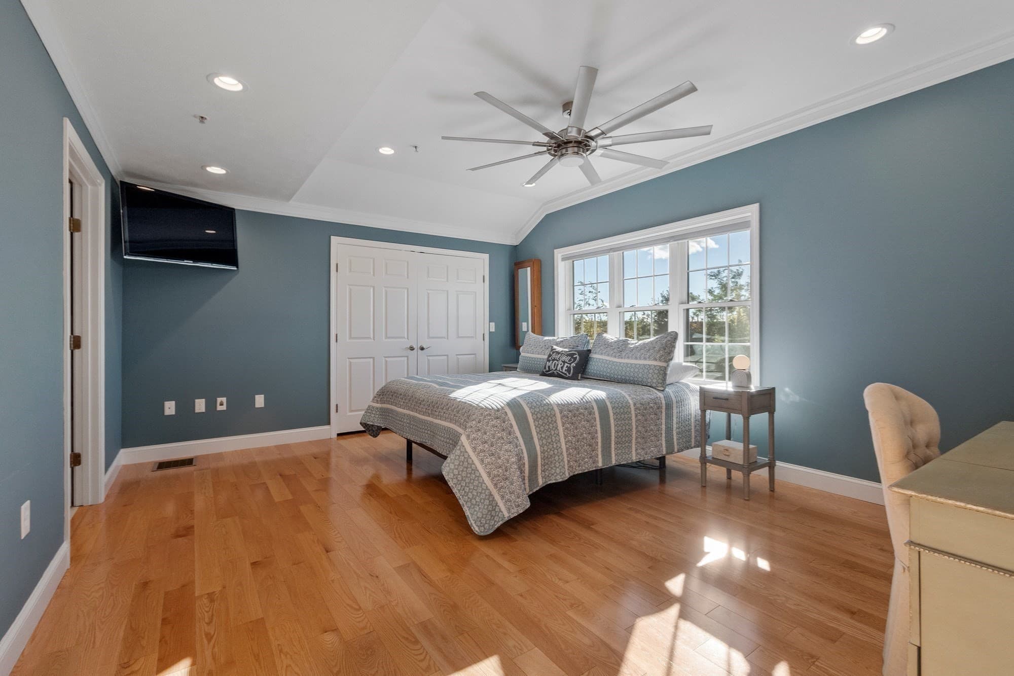 Condominium at 41 Oak Leaf Rd # 41, Fitchburg MA 01420, Fitchburg, photo 22 of 40