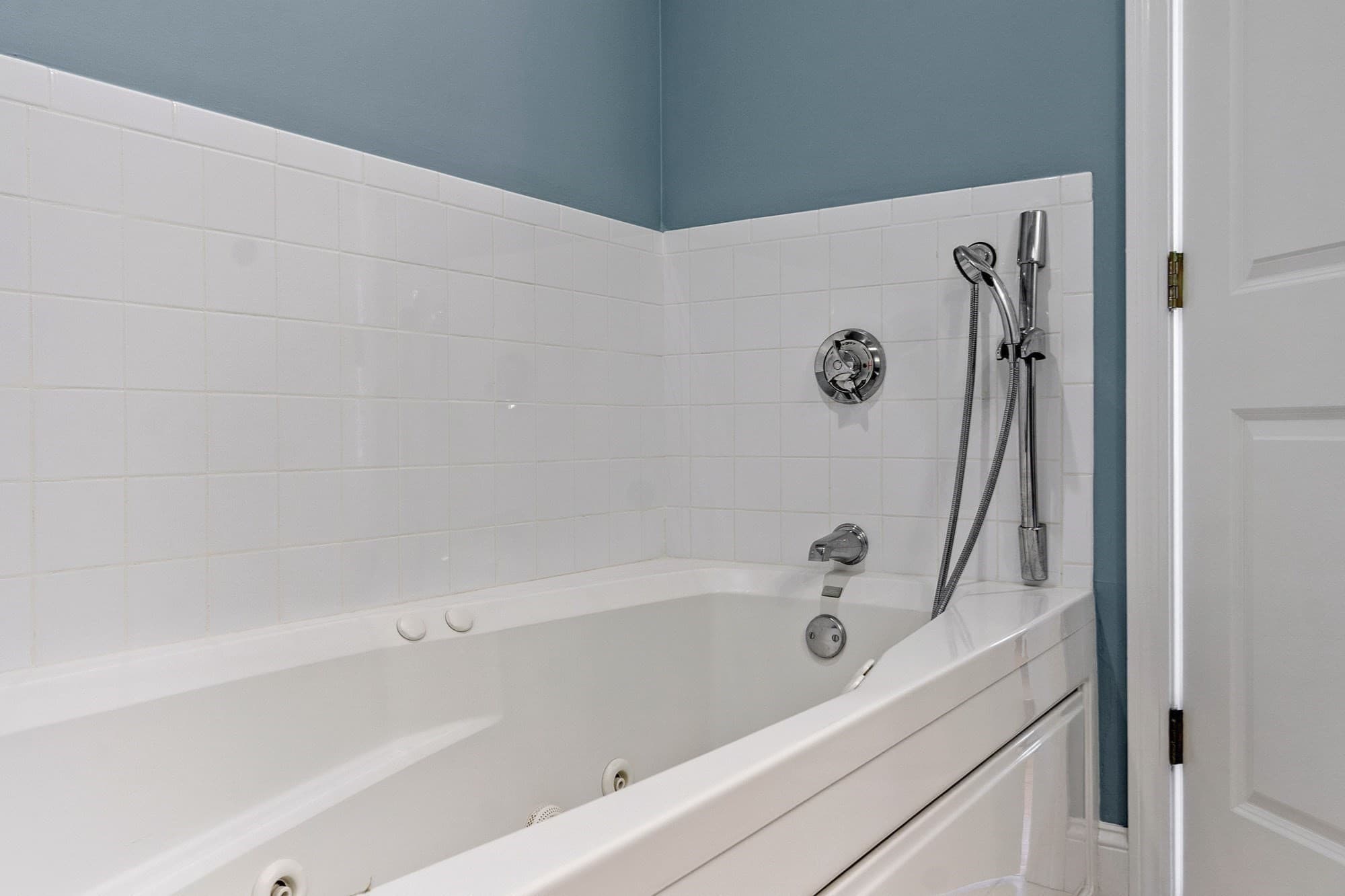 Condominium at 41 Oak Leaf Rd # 41, Fitchburg MA 01420, Fitchburg, photo 24 of 40