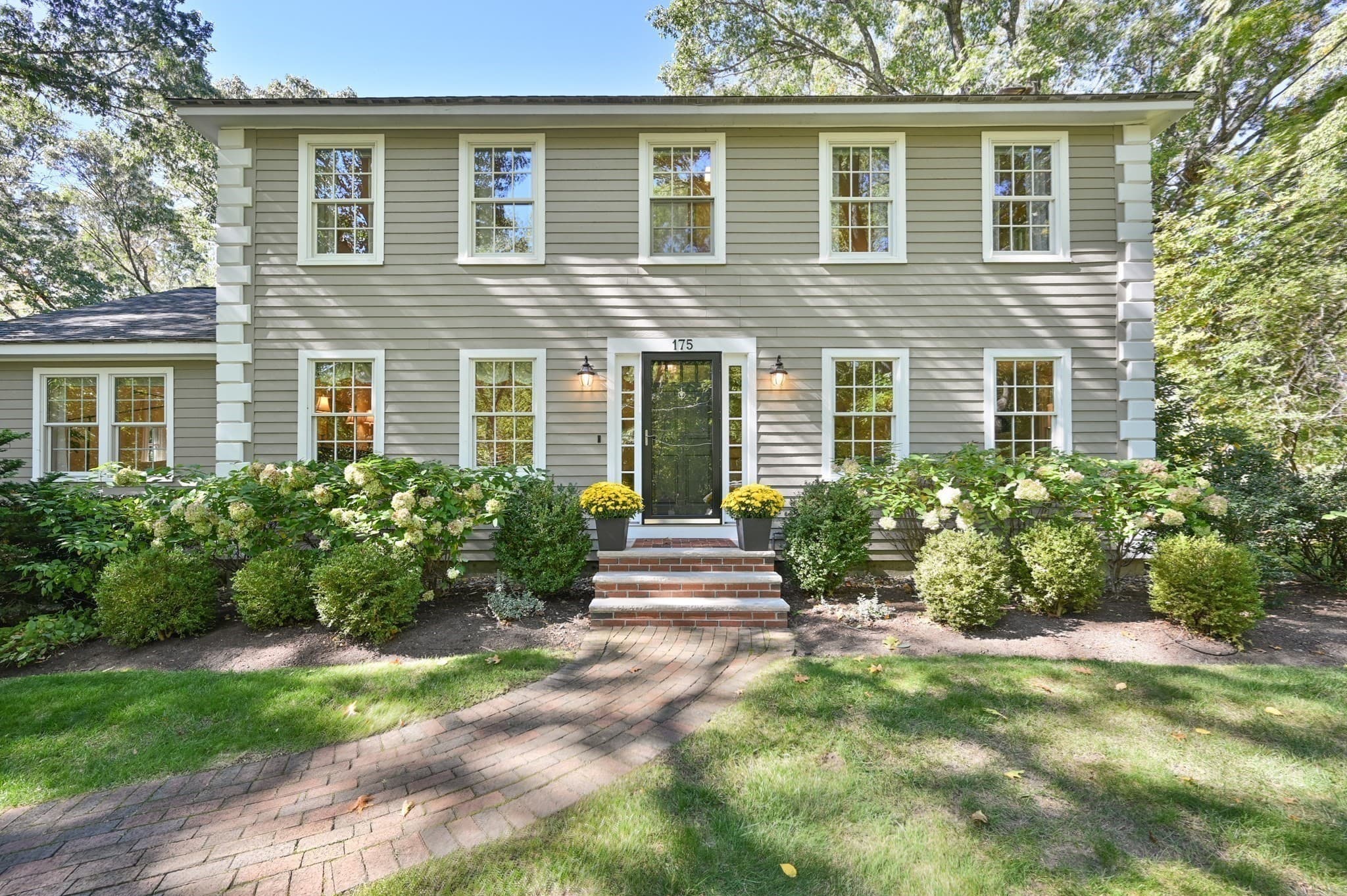 Single Family Residence at 175 S. Bradford Street, North Andover MA 01845, North Andover, photo 4 of 42