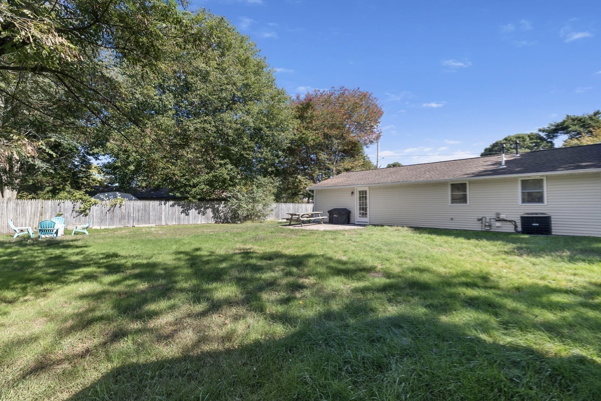 Single Family Residence at 14 Dennis Ln, Wareham MA 02571, Wareham, photo 23 of 35