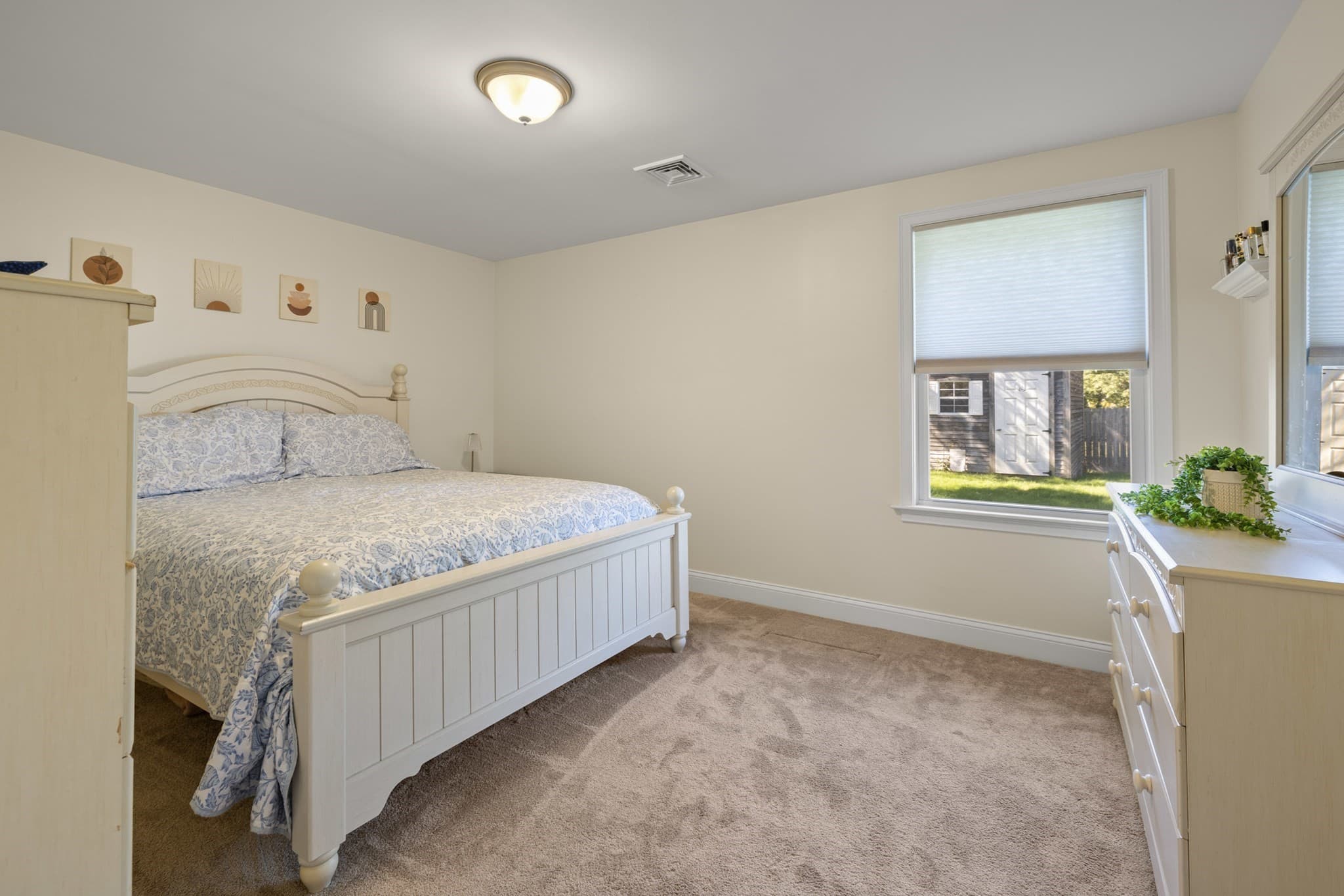 Single Family Residence at 14 Dennis Ln, Wareham MA 02571, Wareham, photo 16 of 35
