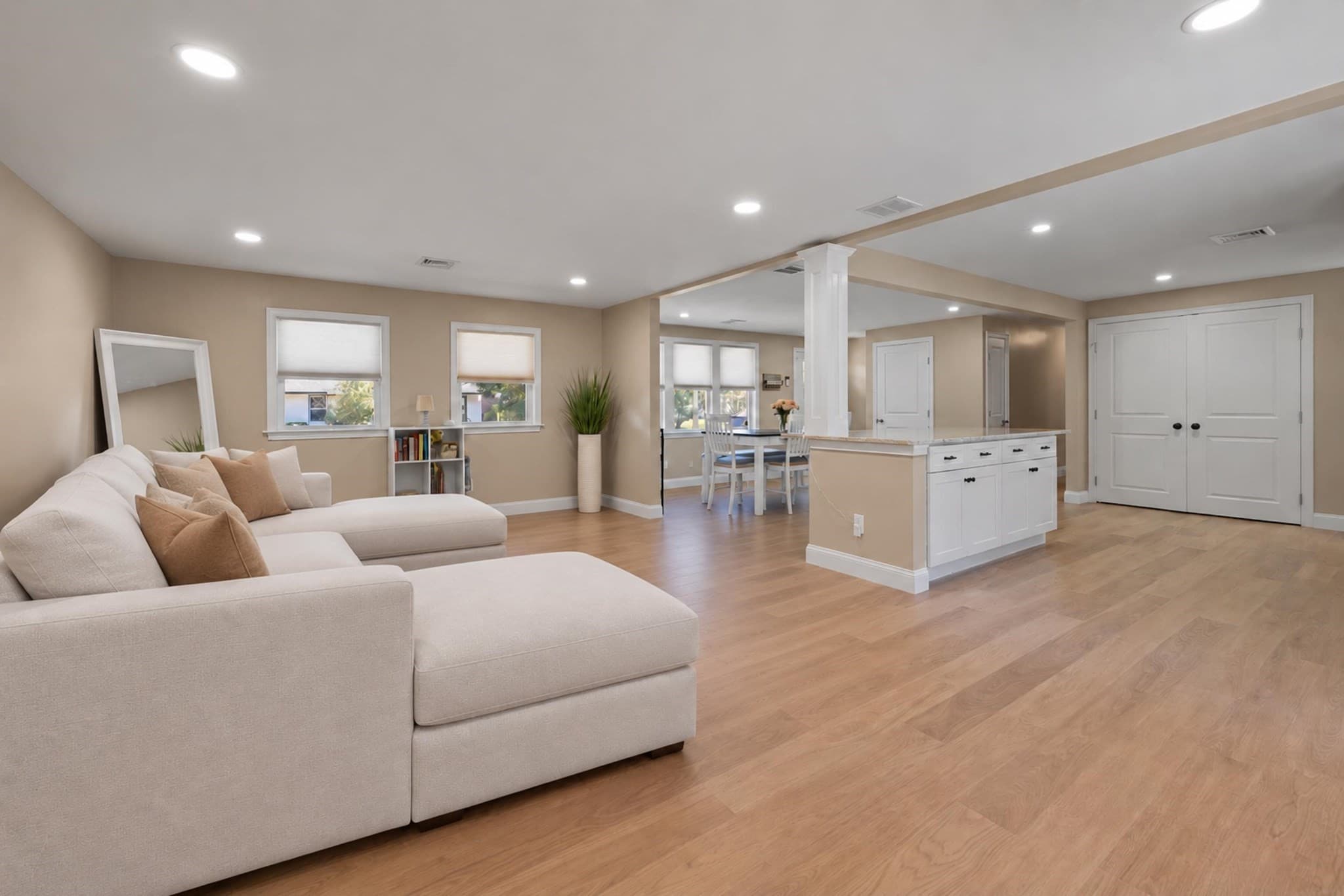 Single Family Residence at 14 Dennis Ln, Wareham MA 02571, Wareham, photo 12 of 35