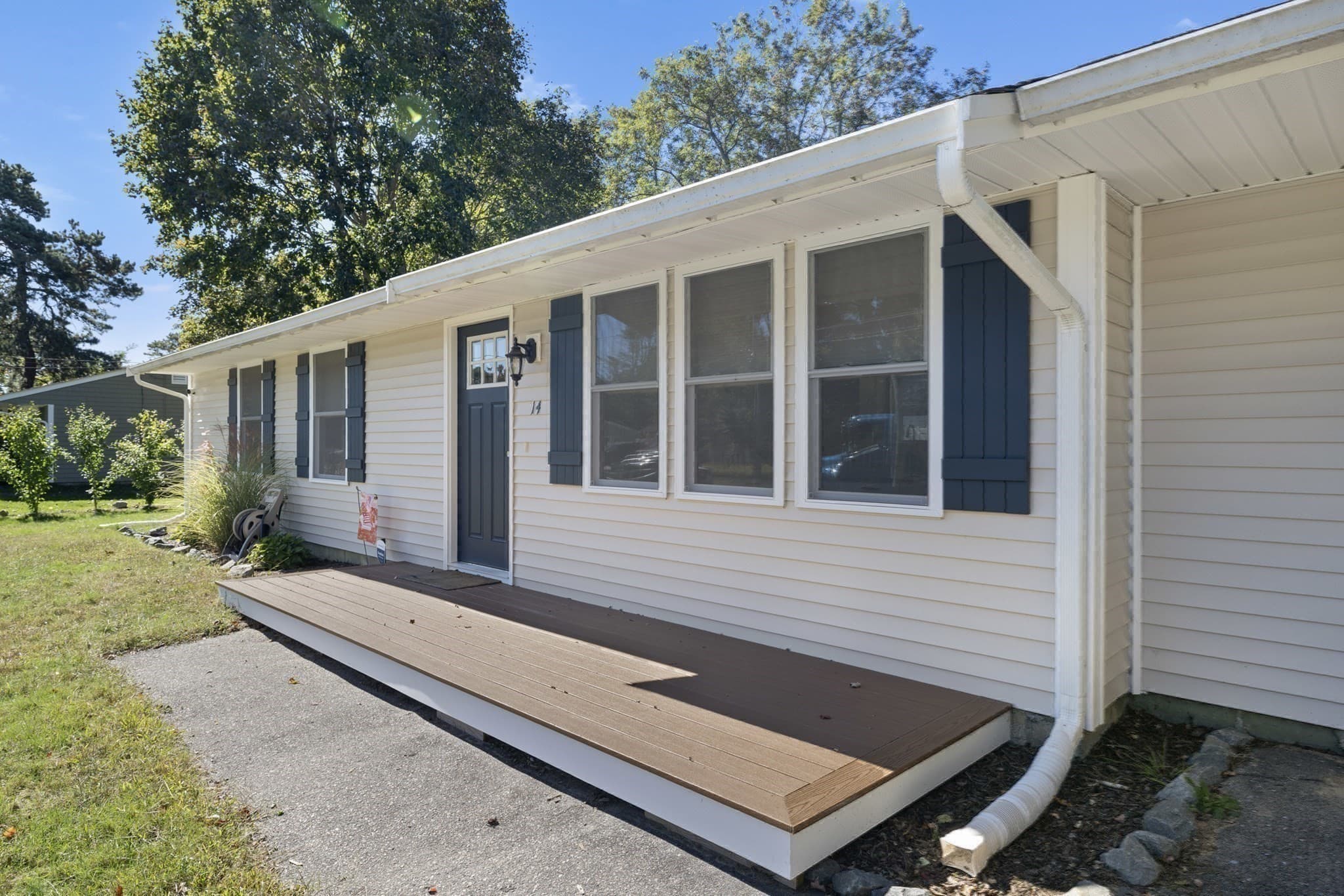 Single Family Residence at 14 Dennis Ln, Wareham MA 02571, Wareham, photo 28 of 35