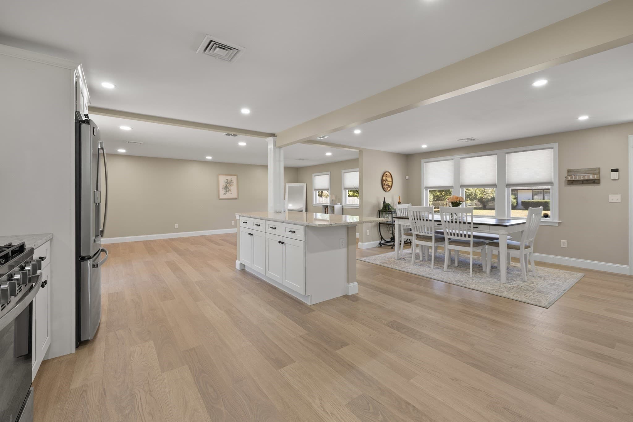 Single Family Residence at 14 Dennis Ln, Wareham MA 02571, Wareham, photo 10 of 35