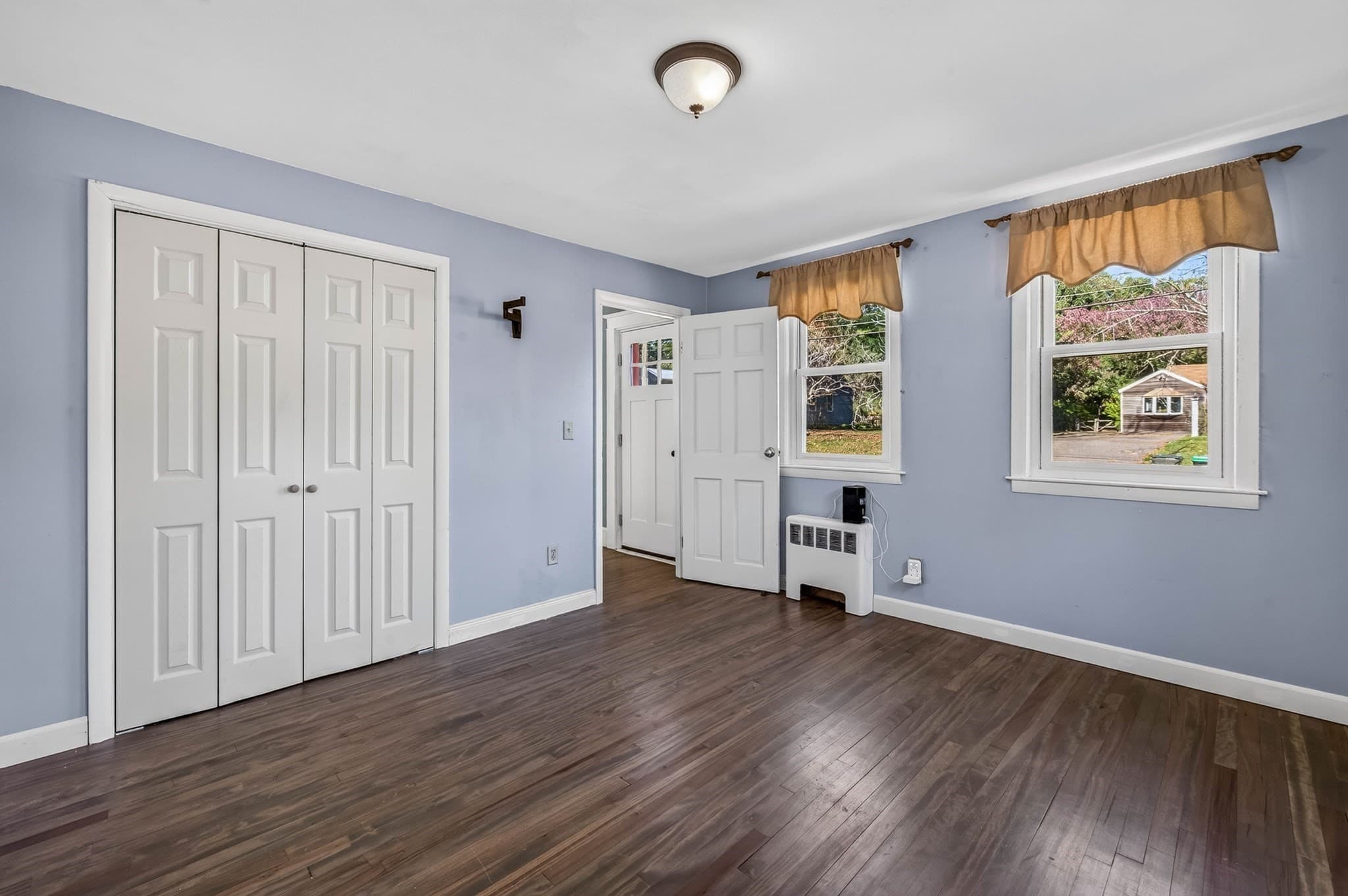 Single Family Residence at 428 W Union St, East Bridgewater MA 02333, East Bridgewater, photo 16 of 32