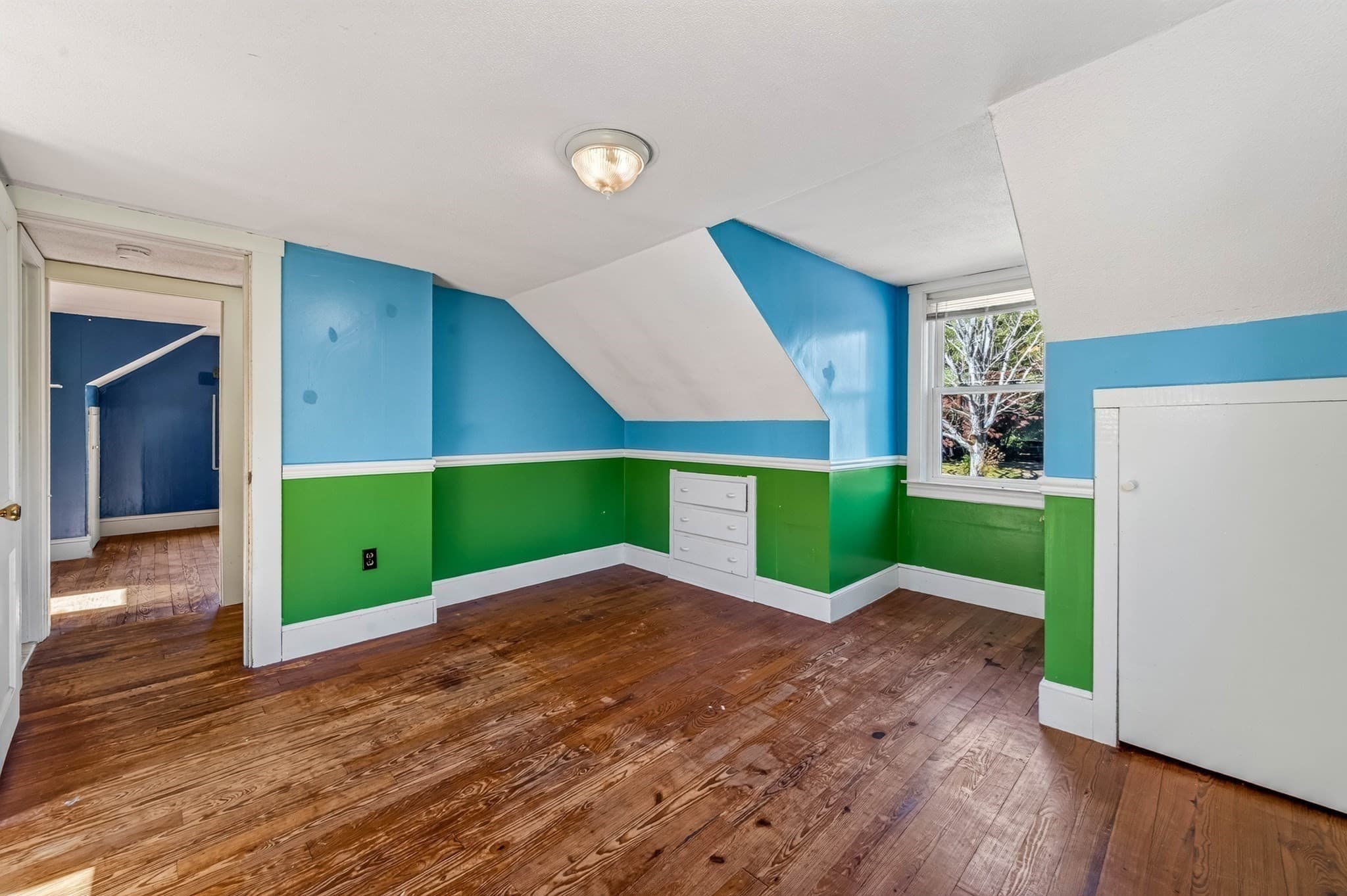 Single Family Residence at 428 W Union St, East Bridgewater MA 02333, East Bridgewater, photo 20 of 32