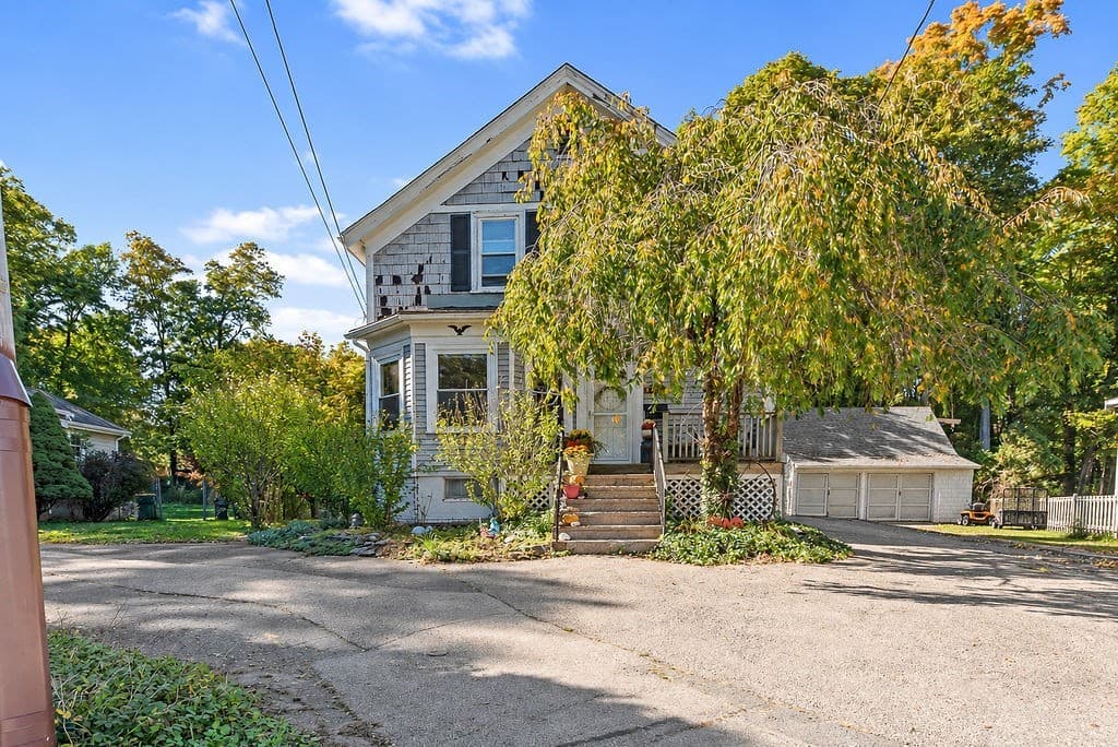 Single Family Residence at 4 Prospect St, North Attleboro MA 02760, North Attleboro, photo 20 of 26