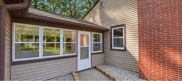 Single Family Residence at 17 Meadowview Rd, Wilbraham MA 01095, Wilbraham, photo 3 of 33