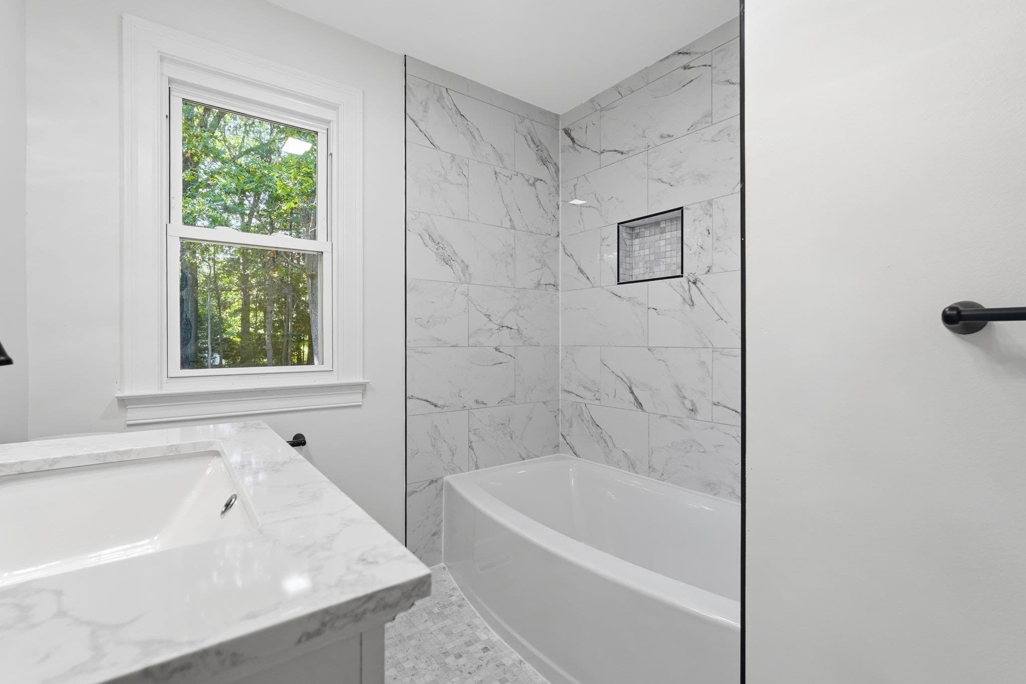 Single Family Residence at 17 Meadowview Rd, Wilbraham MA 01095, Wilbraham, photo 21 of 33