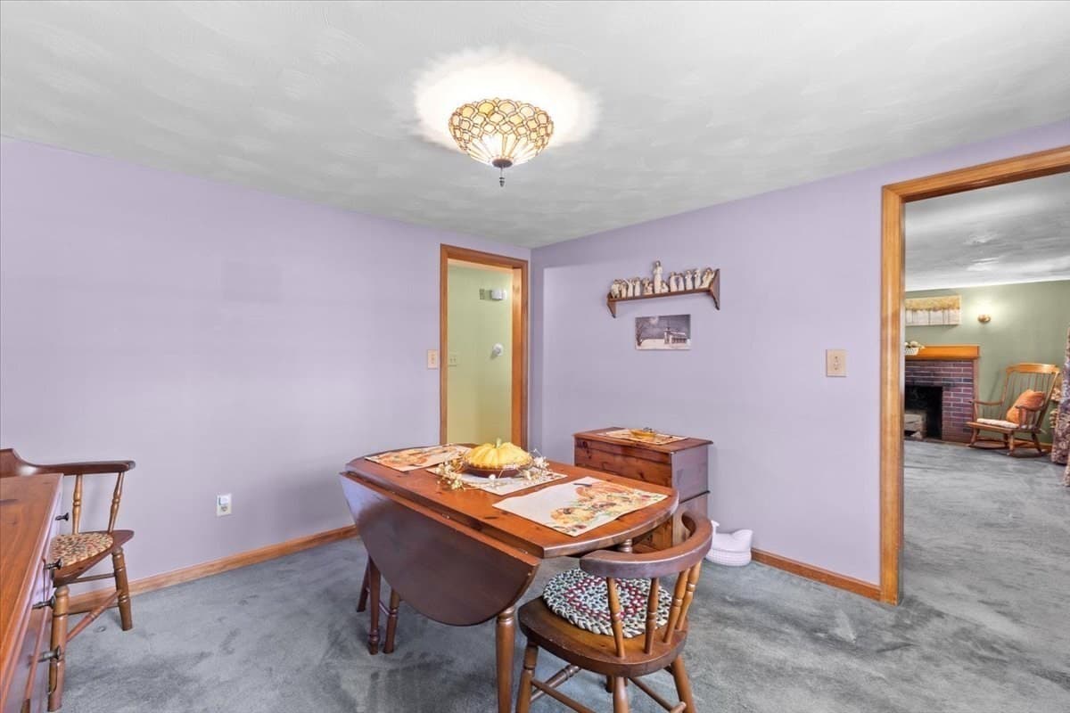 Single Family Residence at 286 Pembroke St, Kingston MA 02364, photo 21 of 42