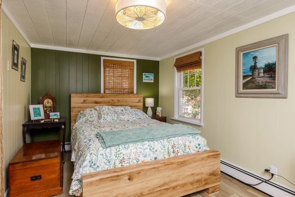 Single Family Residence at 53 Elizabeth Street, Gardner MA 01440, Gardner, photo 12 of 22