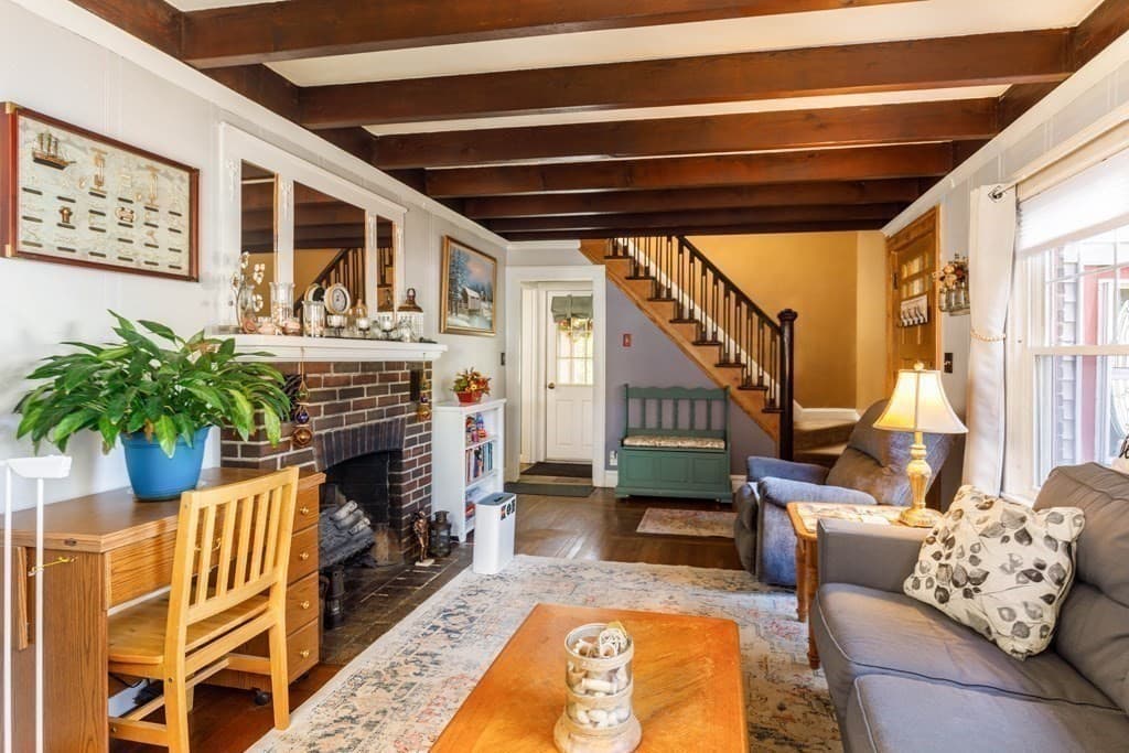 Single Family Residence at 53 Elizabeth Street, Gardner MA 01440, Gardner, photo 7 of 22