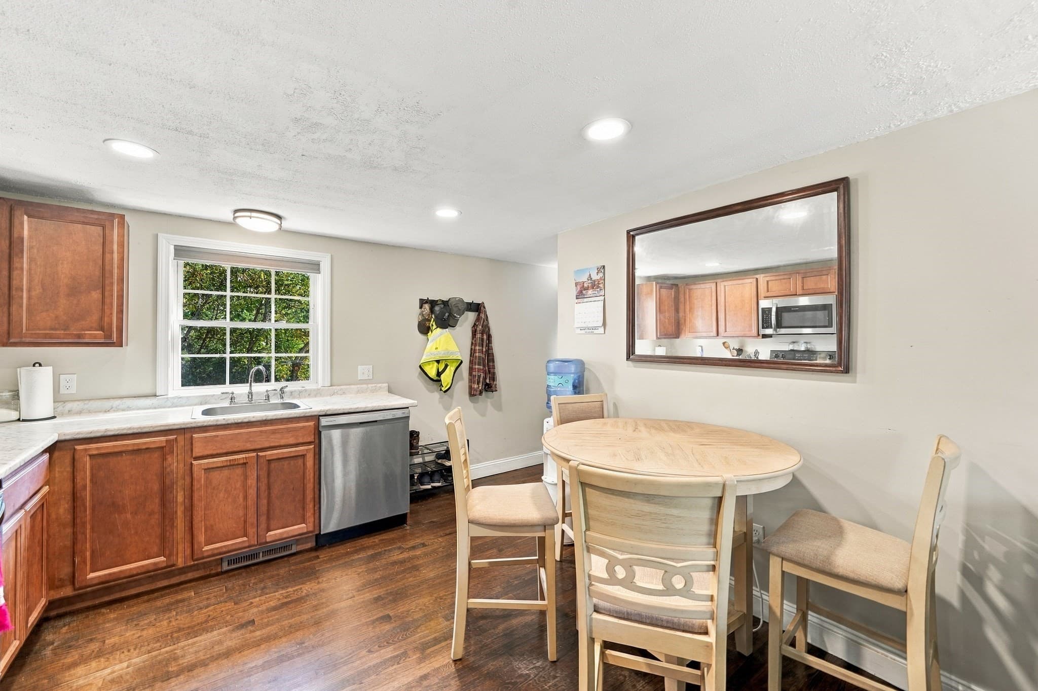Single Family Residence at 250 Lafayette Road, Salisbury MA 01952, Salisbury, photo 6 of 31