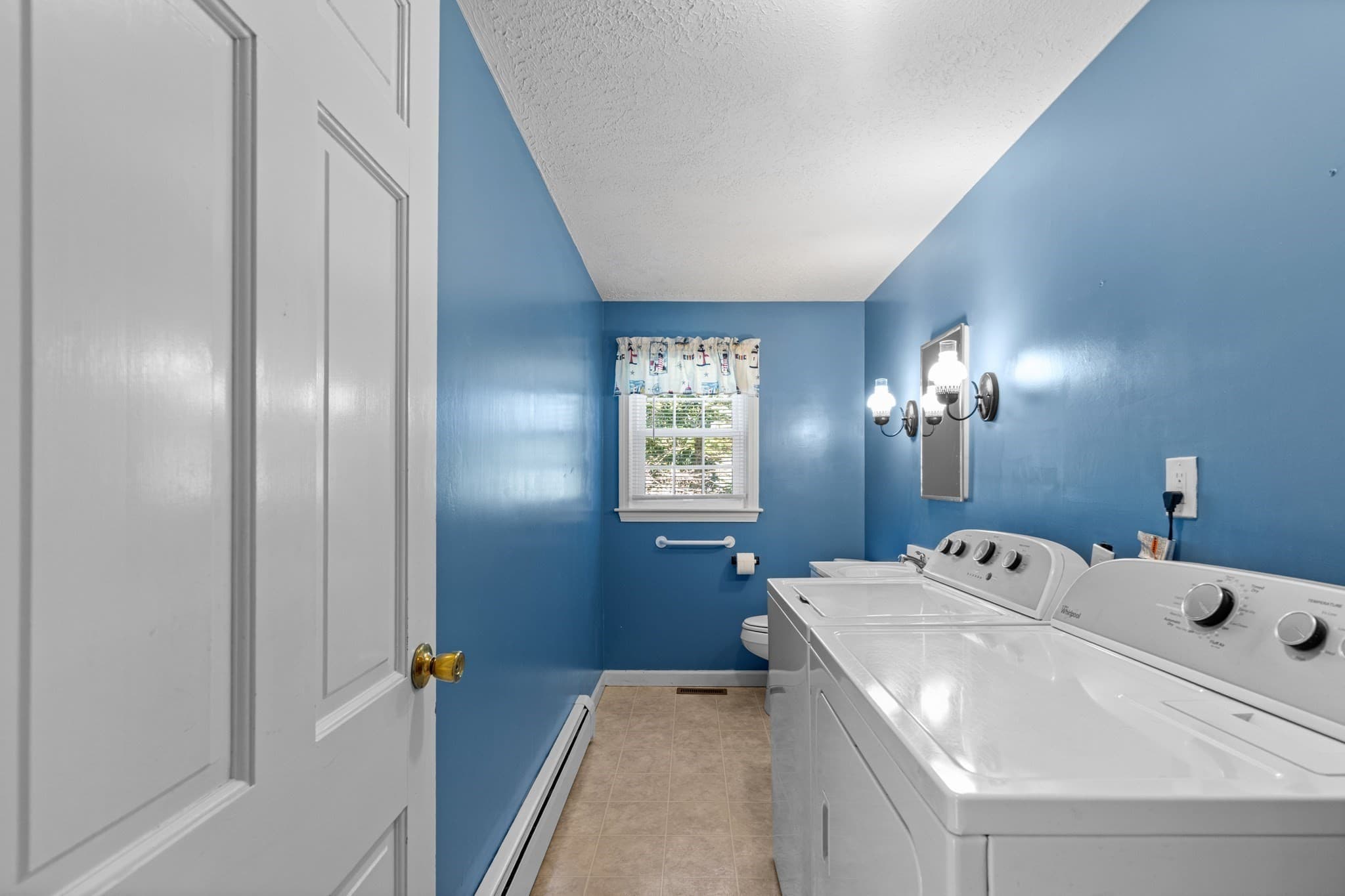 Single Family Residence at 106 Pompano Rd, Yarmouth MA 02675, Yarmouth, photo 18 of 37