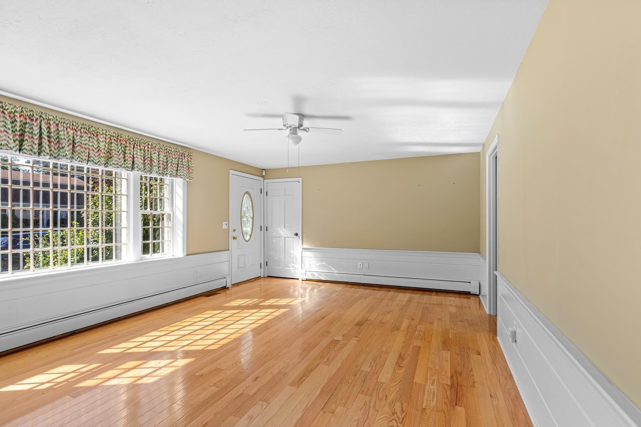 Single Family Residence at 106 Pompano Rd, Yarmouth MA 02675, Yarmouth, photo 8 of 37