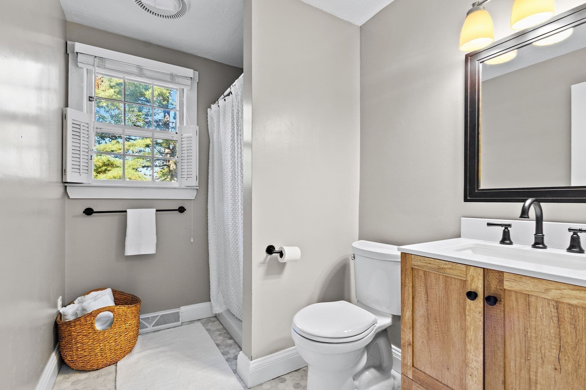 Single Family Residence at 34 Plantation Road, Plymouth MA 02360, Plymouth, photo 13 of 40