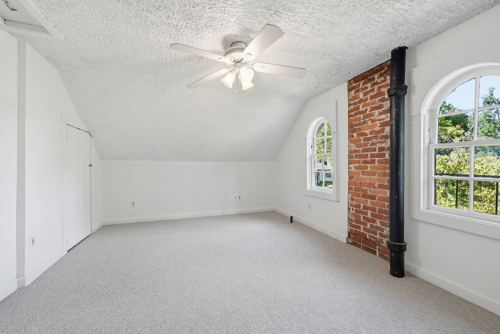 Single Family Residence at 58 Park Slope, Holyoke MA 01040, Holyoke, photo 34 of 42