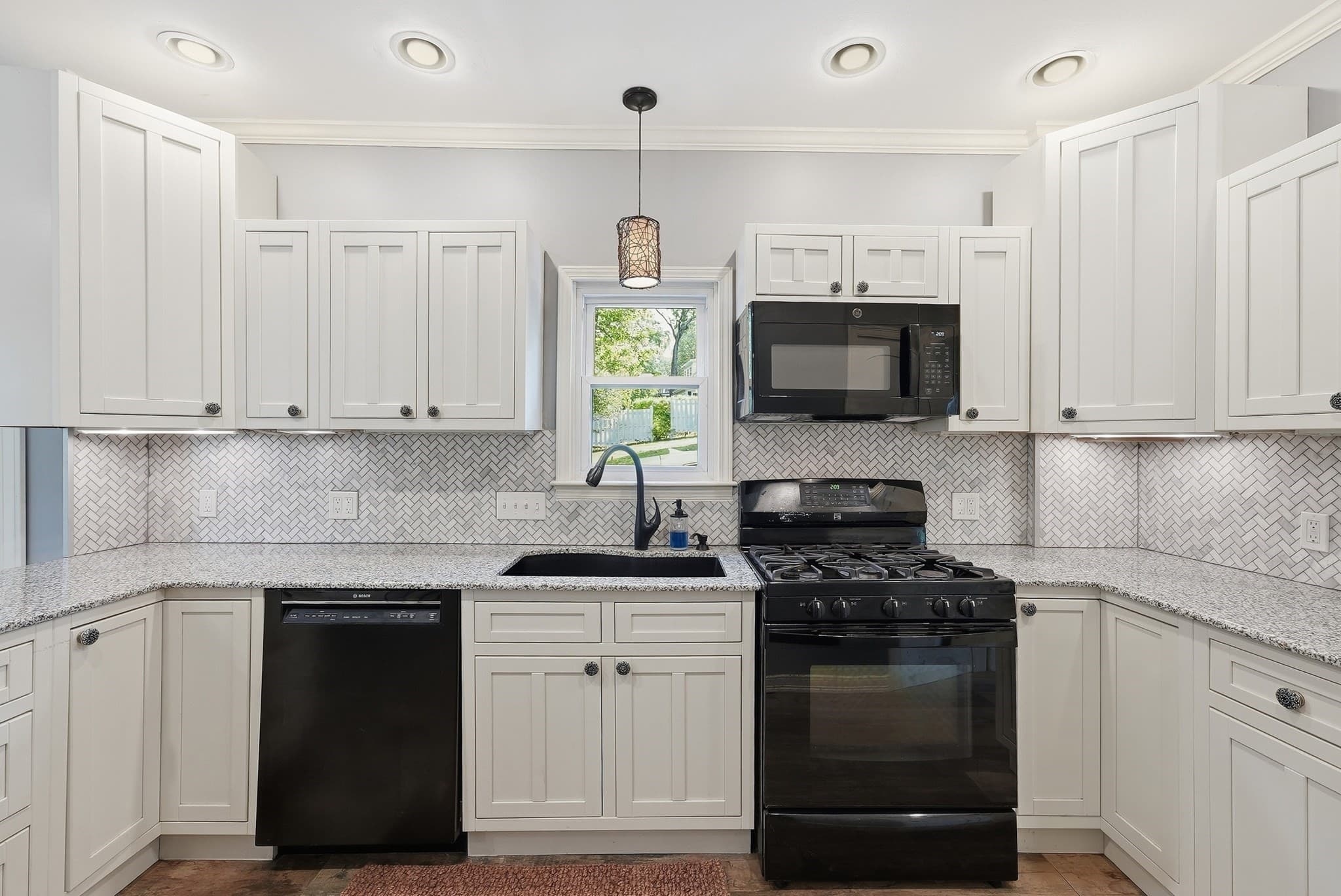 Single Family Residence at 58 Park Slope, Holyoke MA 01040, Holyoke, photo 18 of 42