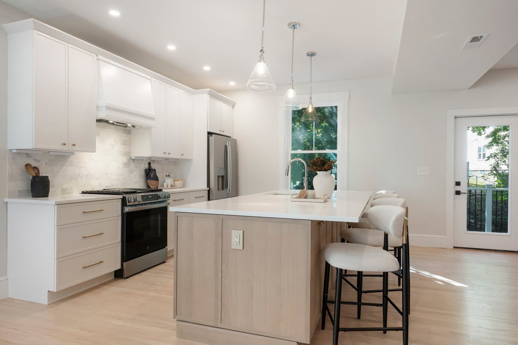 Condominium at 5 Ware Street # 2, Boston MA 02125, Boston, photo 7 of 39