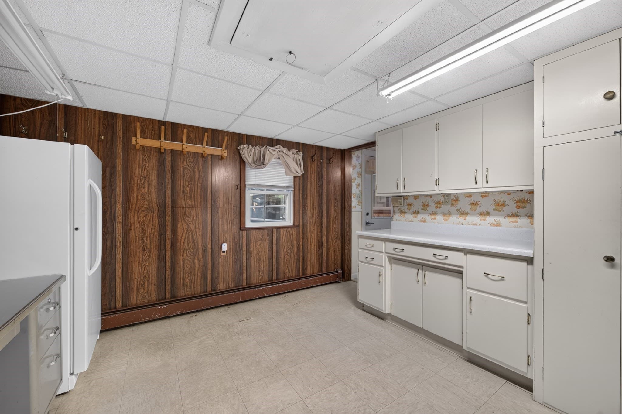 Single Family Residence at 39 Valley St, Spencer MA 01562, Spencer, photo 27 of 39
