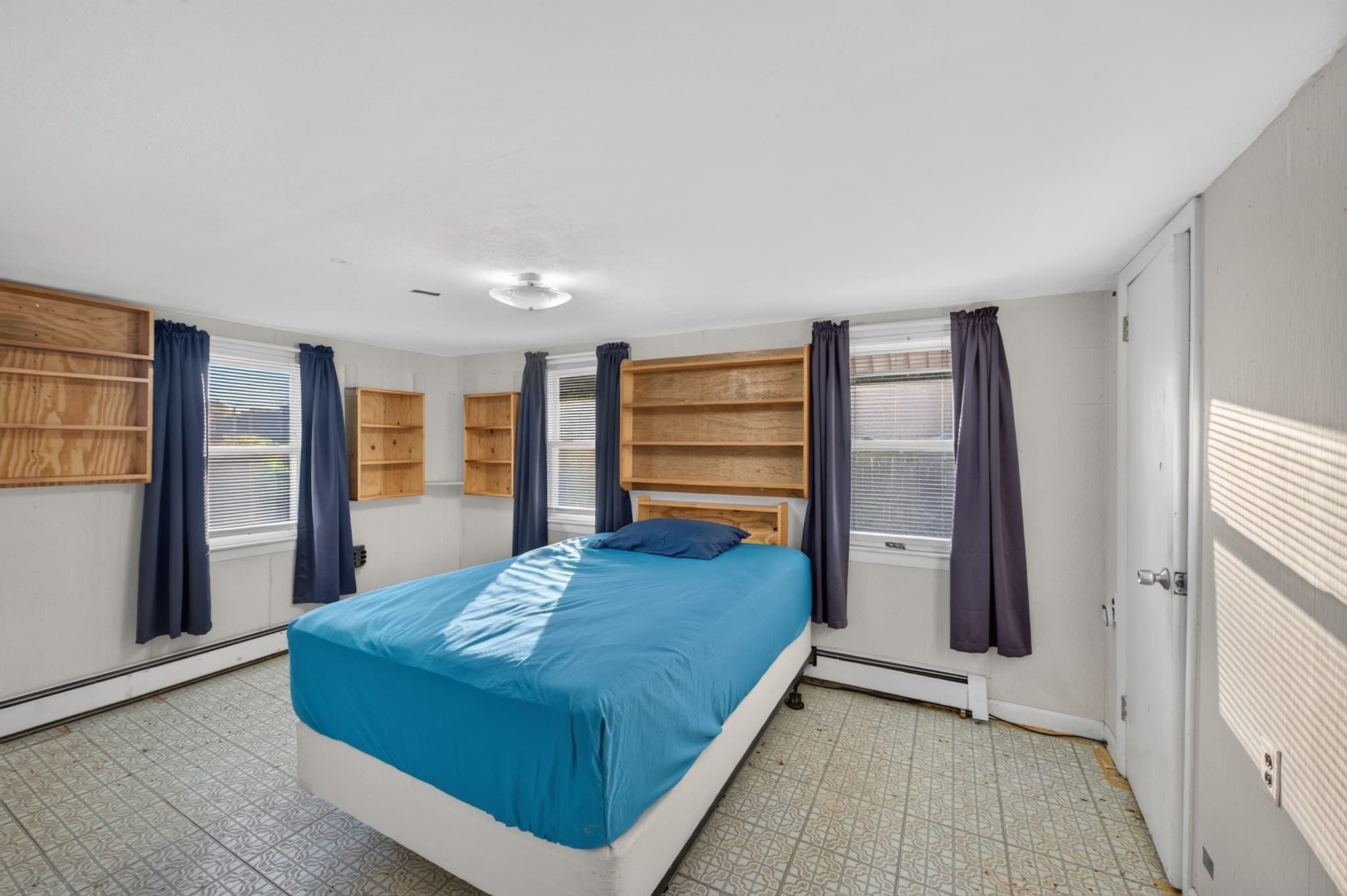 Single Family Residence at 39 Valley St, Spencer MA 01562, Spencer, photo 13 of 39