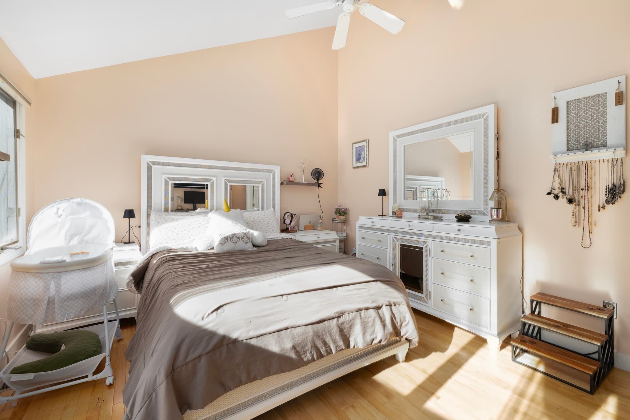 Condominium at 17 Cork Cir # B, Millville MA 01529, Millville, photo 13 of 36