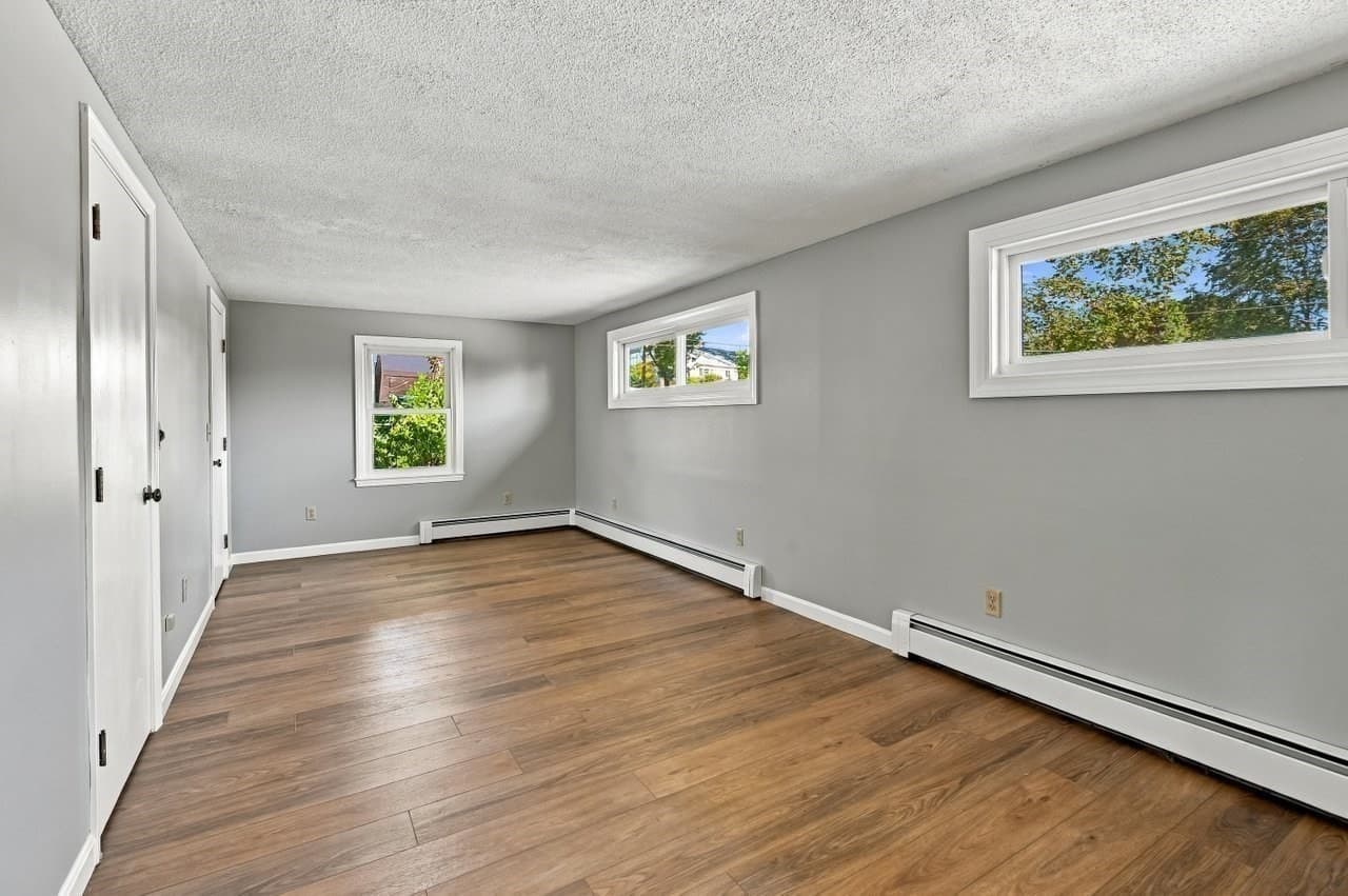 Single Family Residence at 14 Coronet Ave, Methuen MA 01844, Methuen, photo 23 of 40